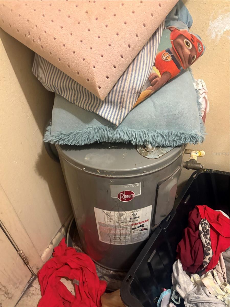 ORANGEWOOD COMMUNITY - Residential