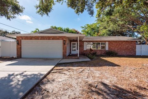 Photo of 1877 Dawn Drive, Clearwater, FL 33763 (MLS # TB8440789)
