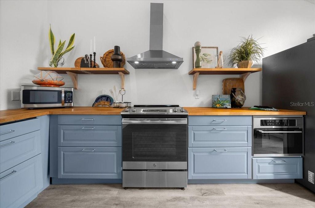 Photo of 2925 N Rivers Edge Boulevard #2925, Crystal River, FL 34429 (MLS # O6400400)