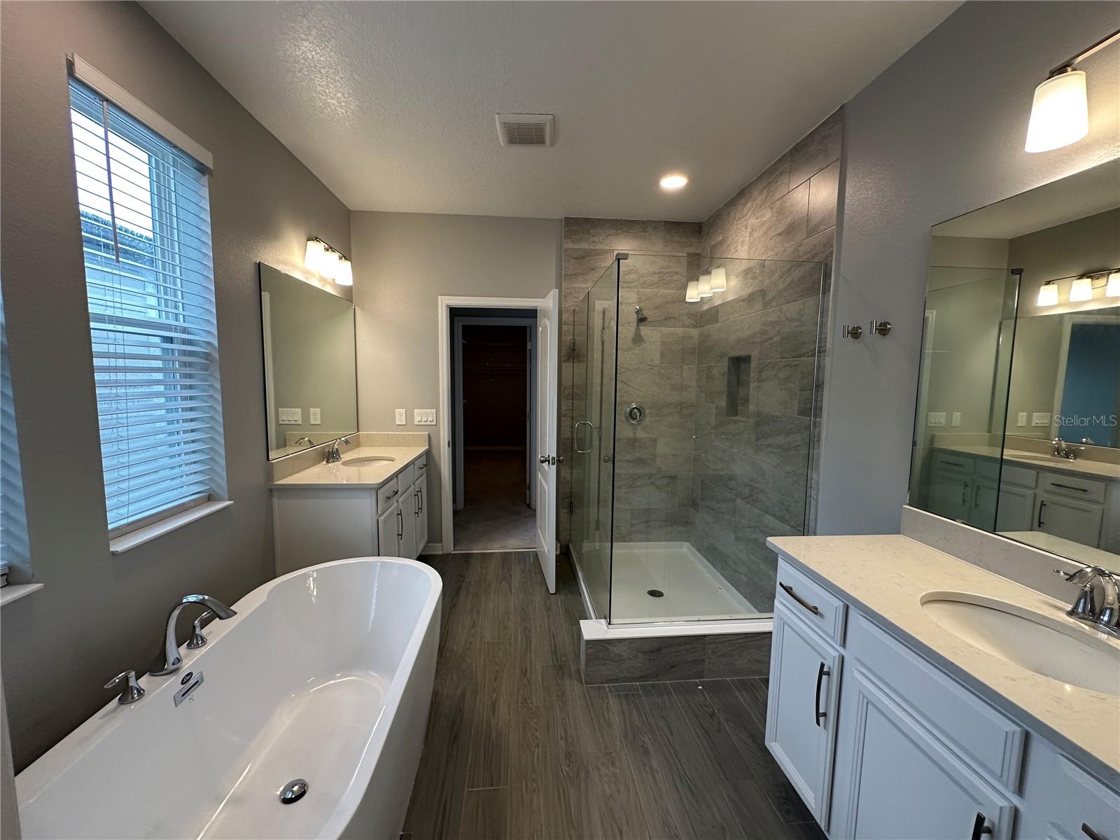 ENCORE/OVATION PH 3 - Residential