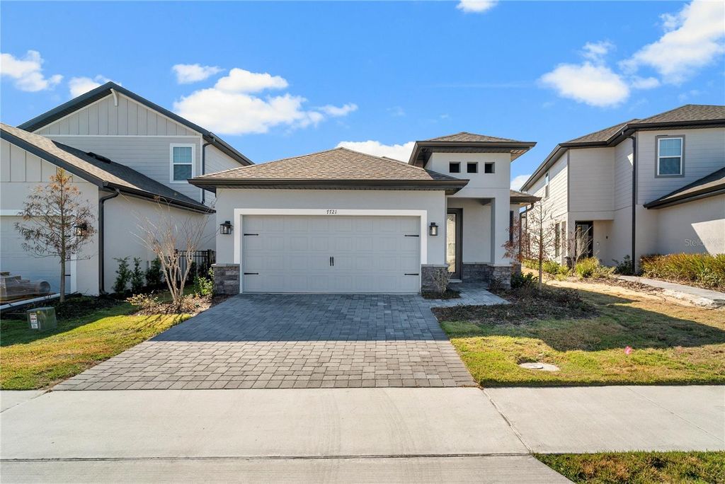 Photo of 7721 Somersworth Drive, Kissimmee, FL 34747 (MLS # O6378360)