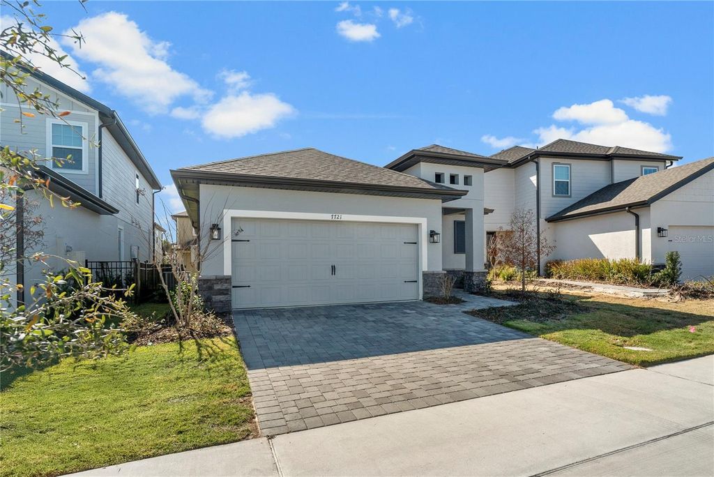 Photo of 7721 Somersworth Drive, Kissimmee, FL 34747 (MLS # O6378360)