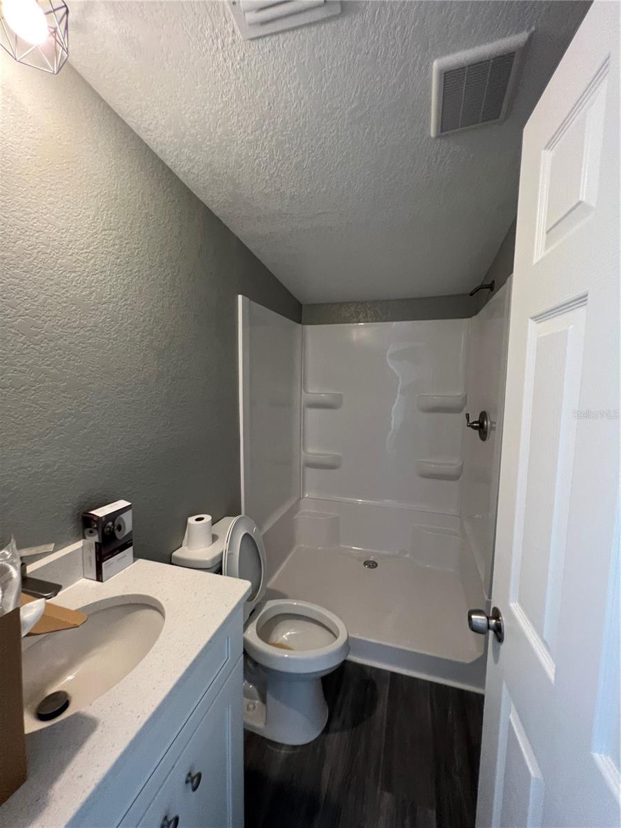 LAKE WALES ESTATES - Residential