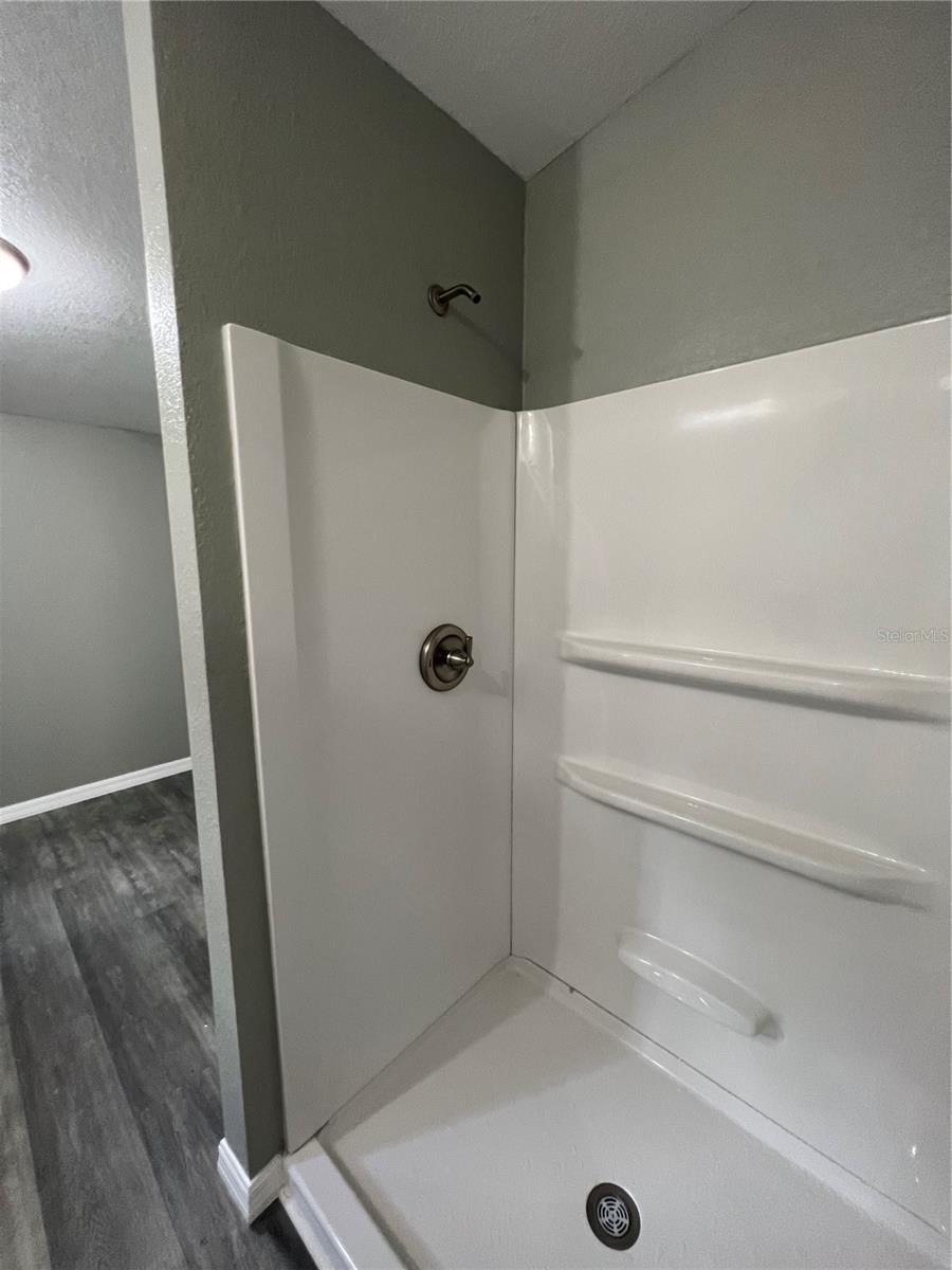 LAKE WALES ESTATES - Residential