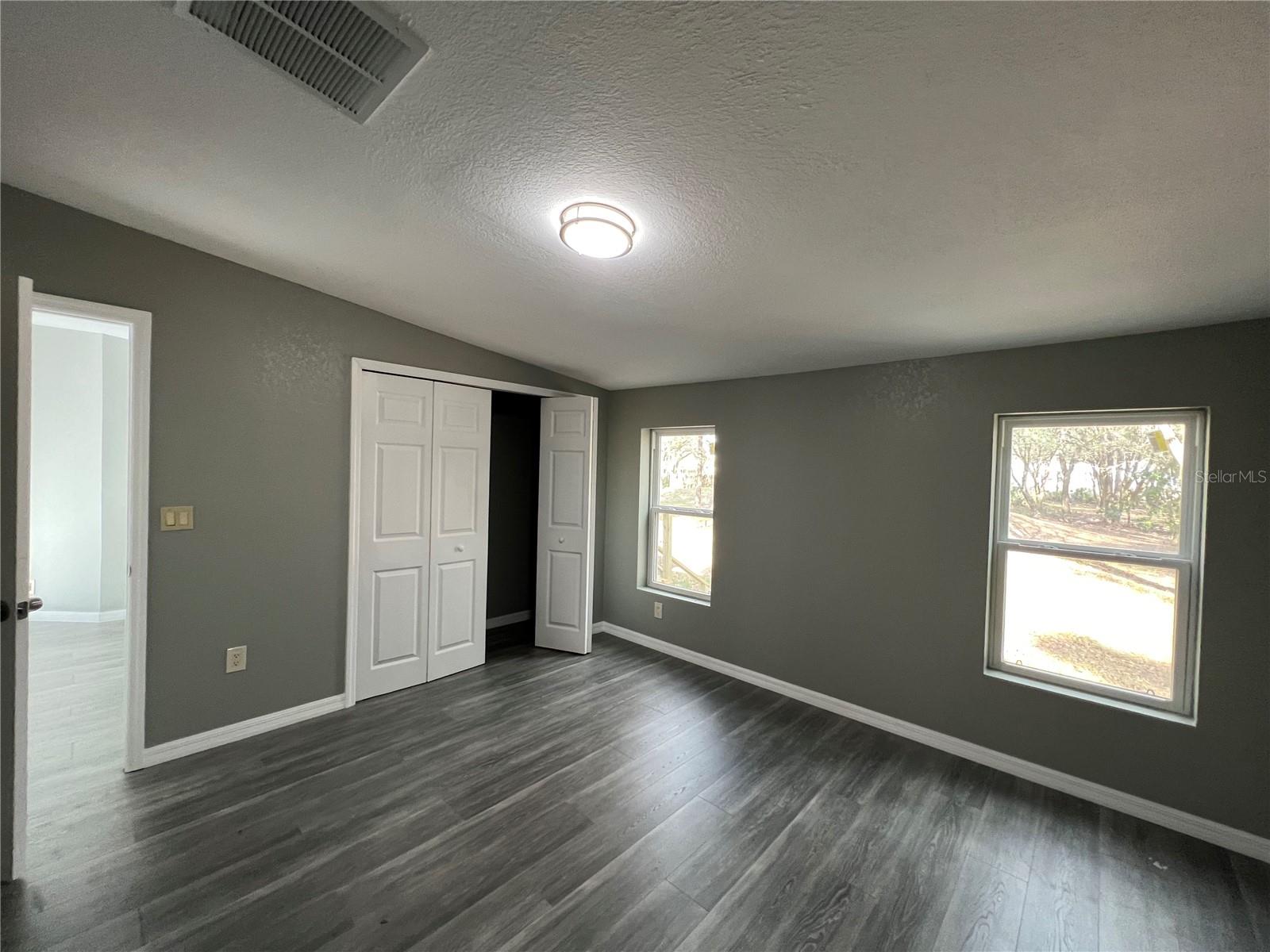 LAKE WALES ESTATES - Residential