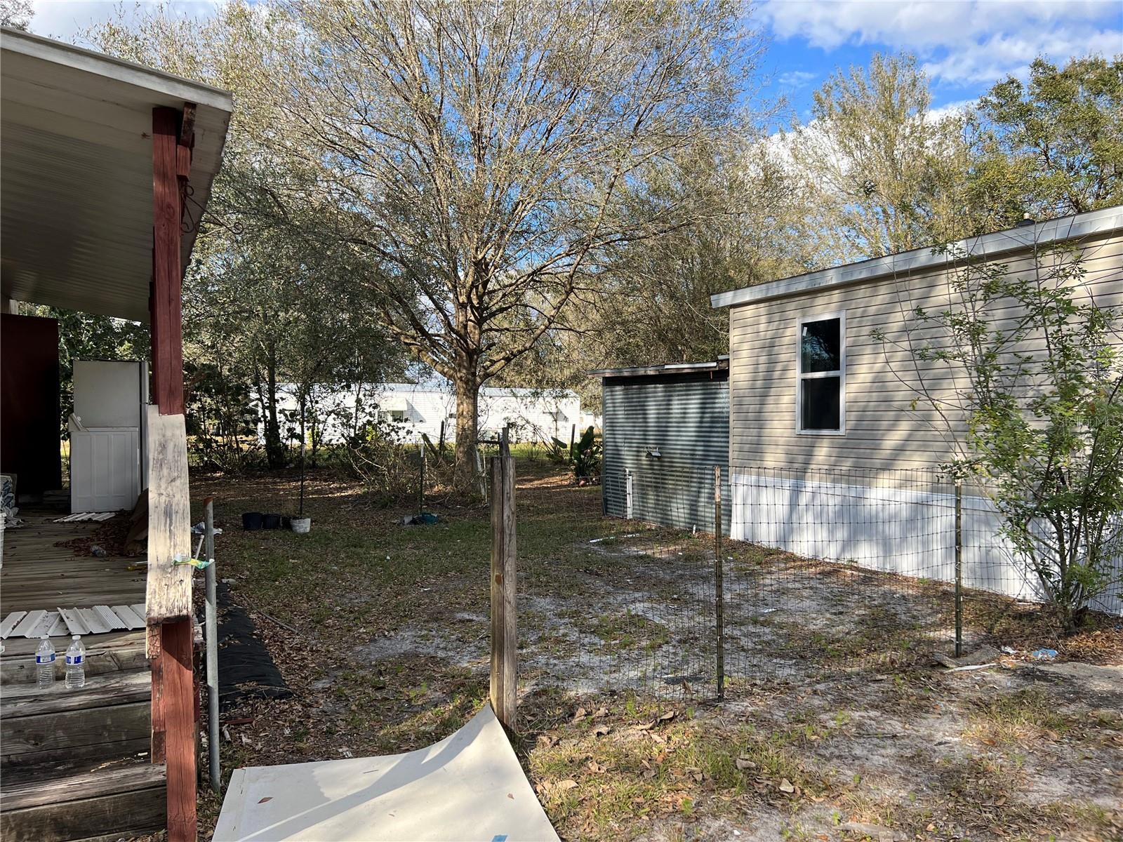 LAKE WALES ESTATES - Residential