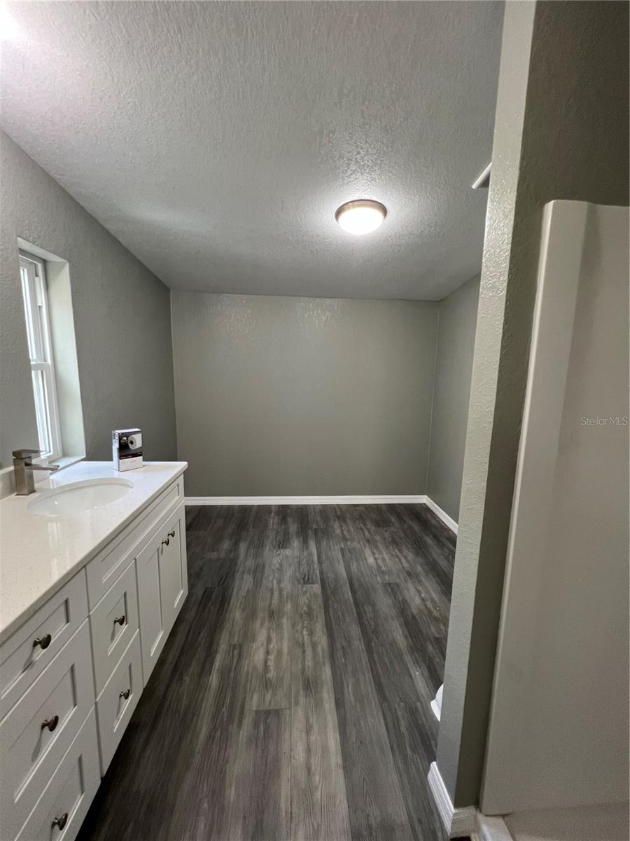 LAKE WALES ESTATES - Residential