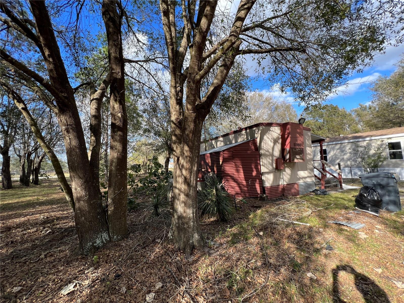 LAKE WALES ESTATES - Residential