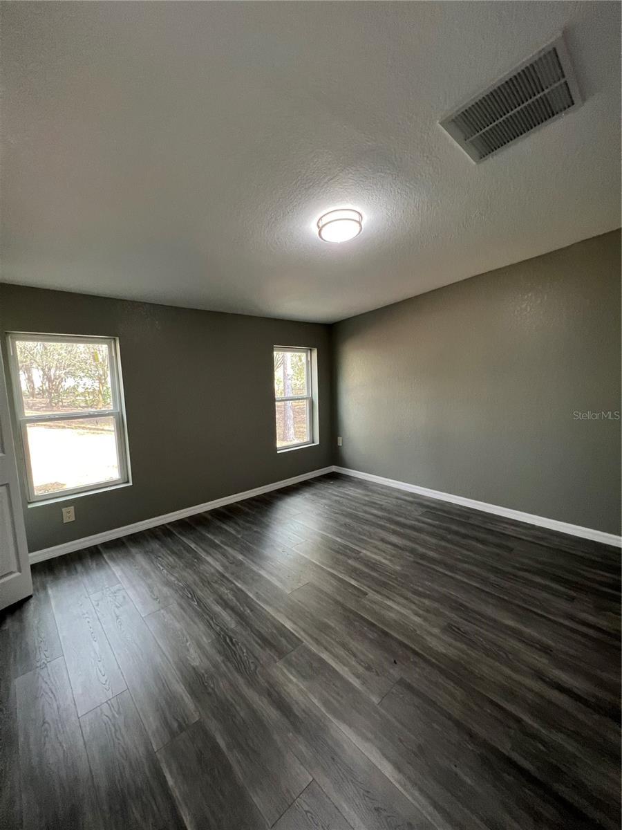 LAKE WALES ESTATES - Residential