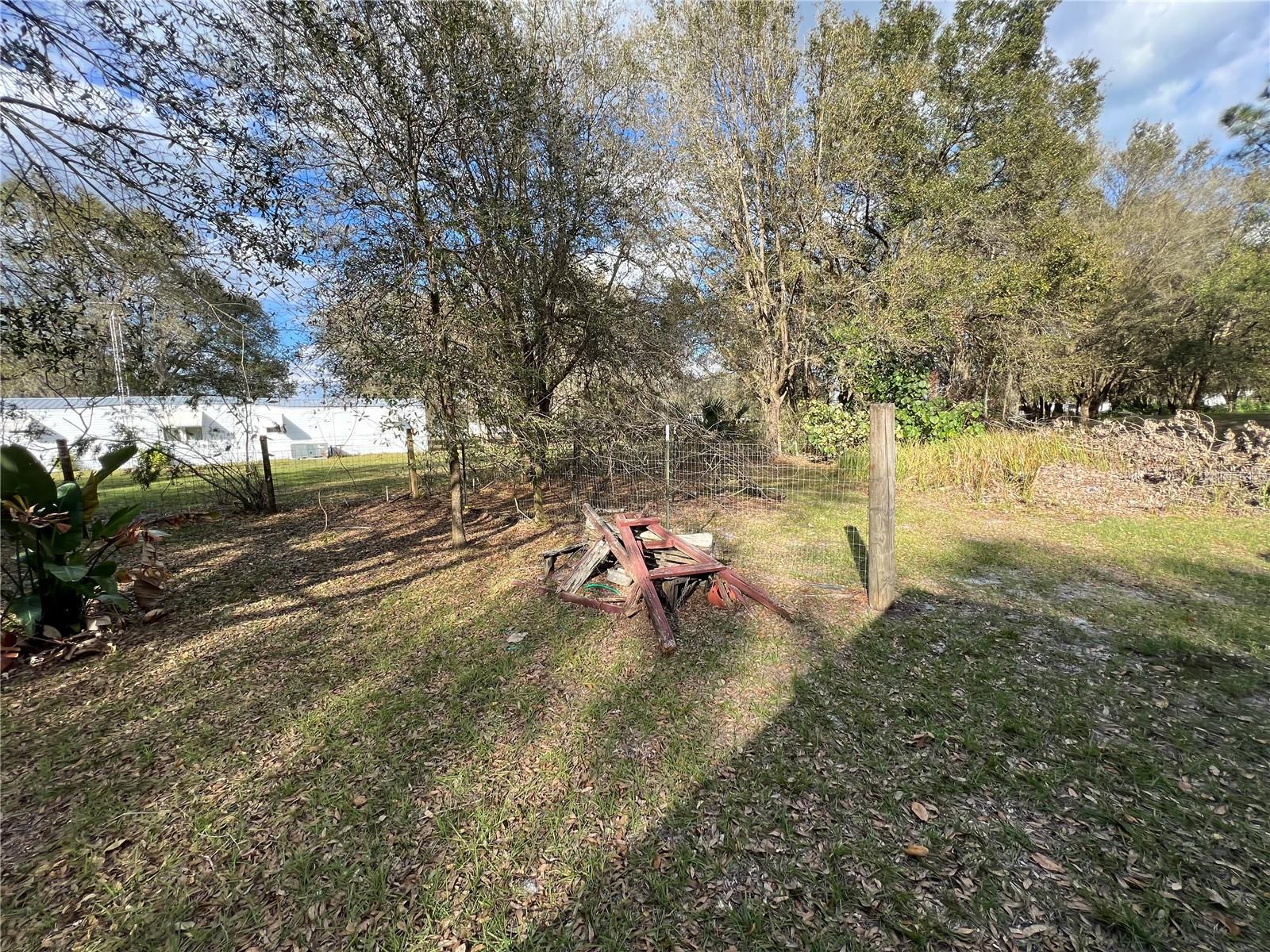 LAKE WALES ESTATES - Residential