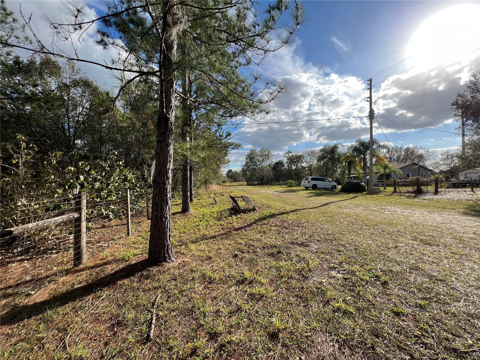 LAKE WALES ESTATES - Residential