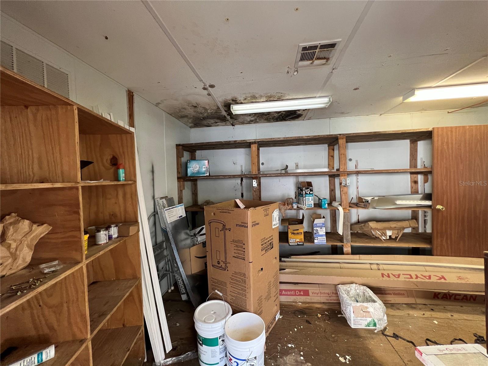 LAKE WALES ESTATES - Residential