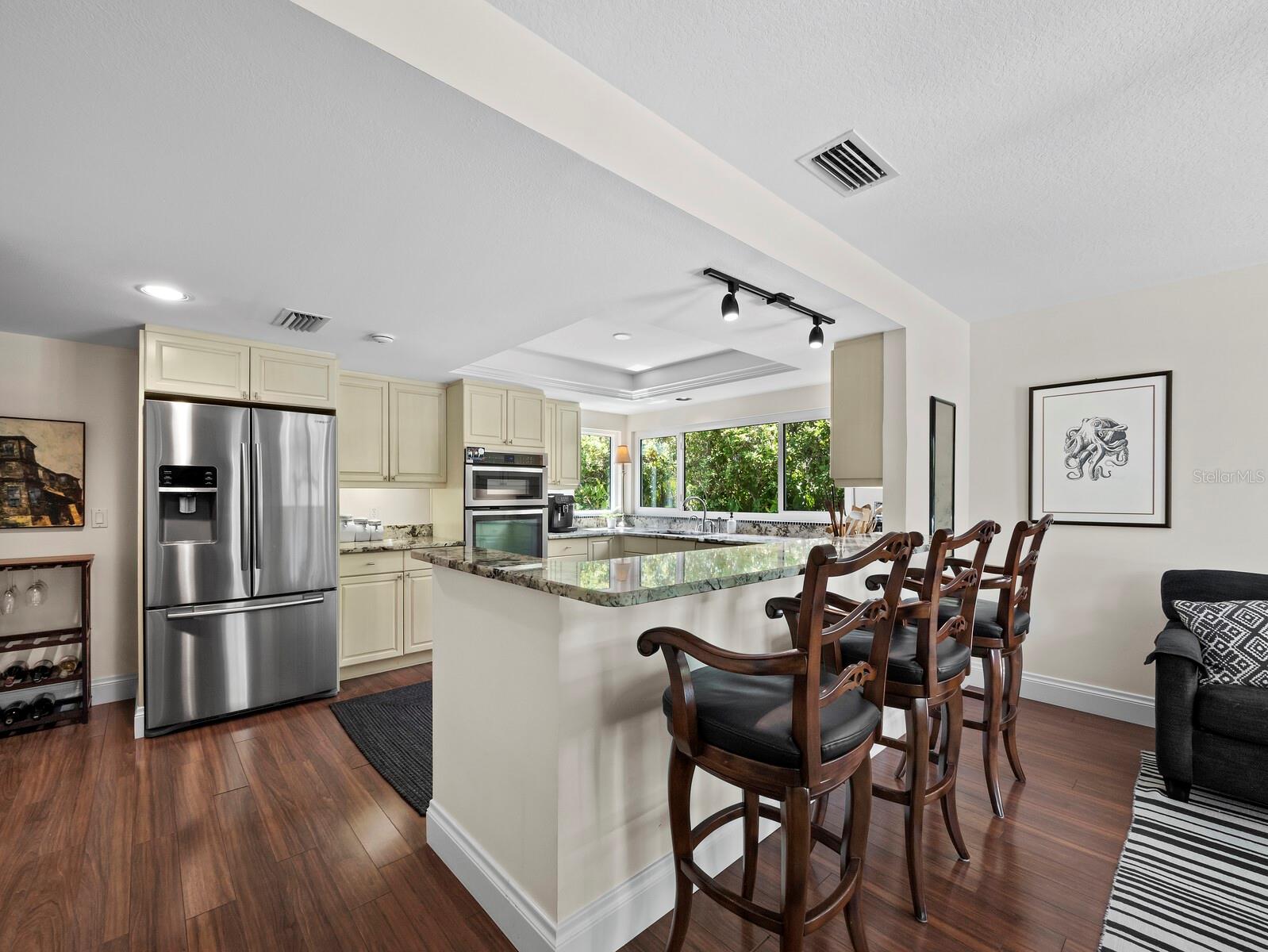 WINDING OAKS - Residential