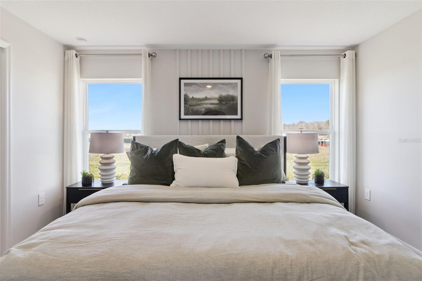 MAGNOLIA POINTE - Residential