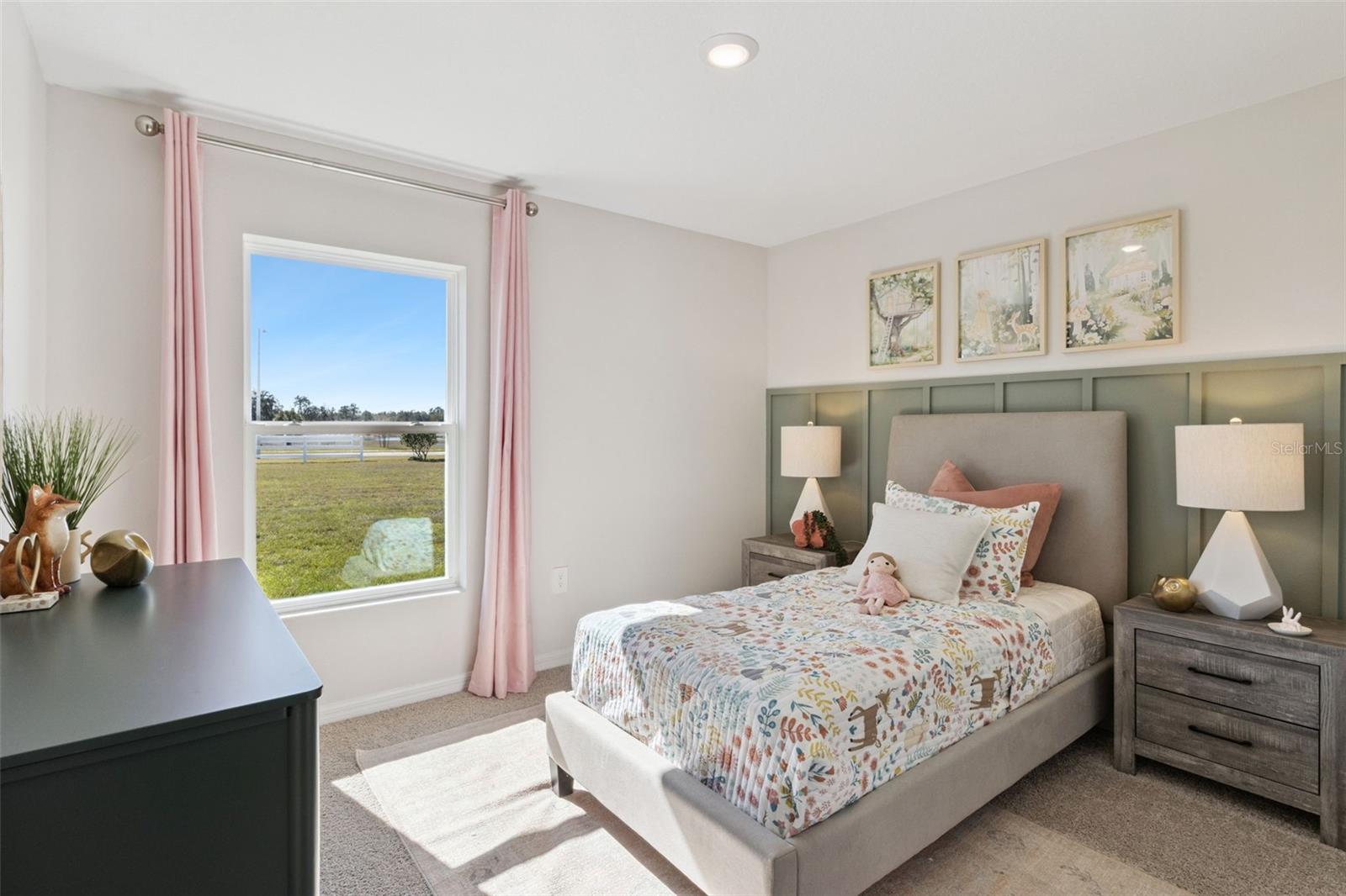 MAGNOLIA POINTE - Residential