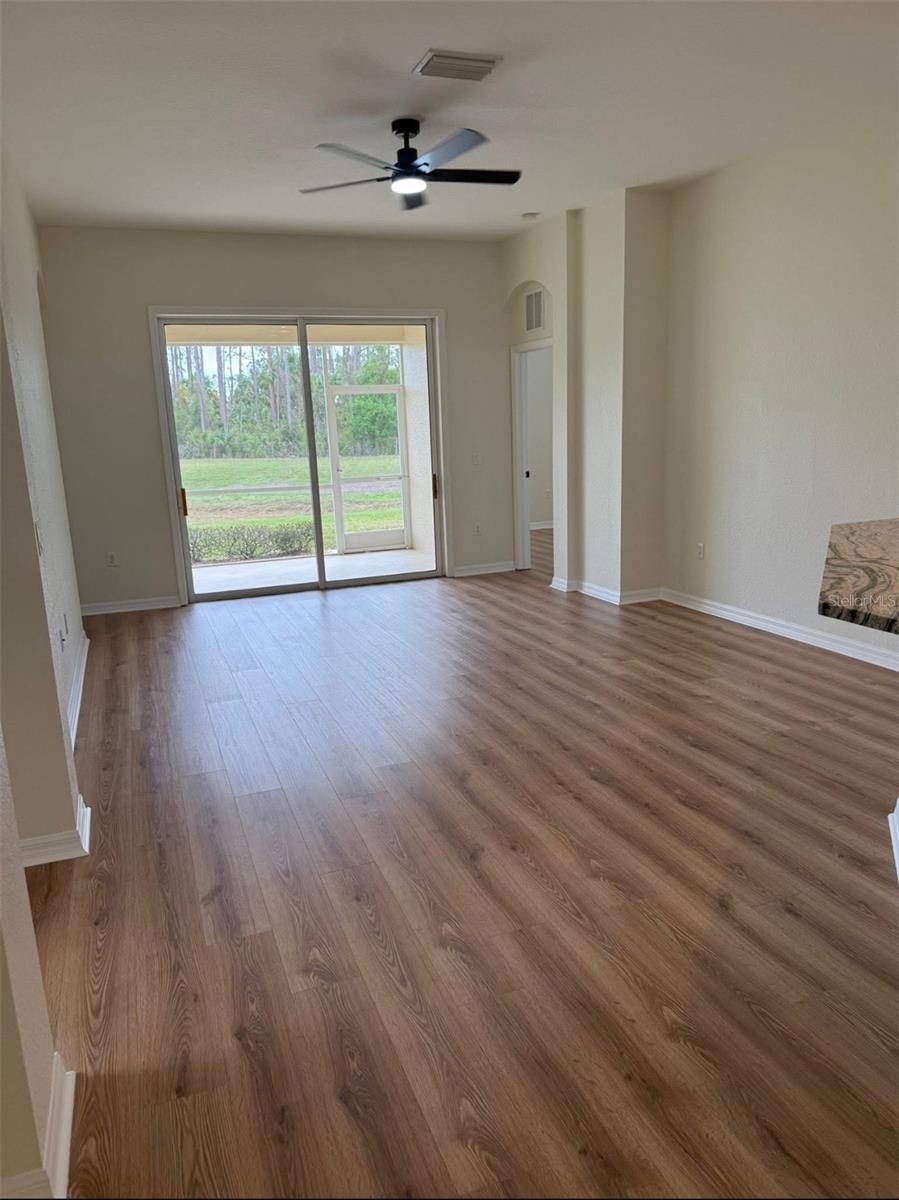 LAKESIDE PLANTATION REP 03 - Residential Lease