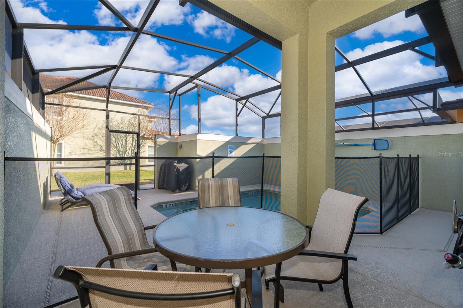 PARADISE PALMS RESORT PH 2 - Residential