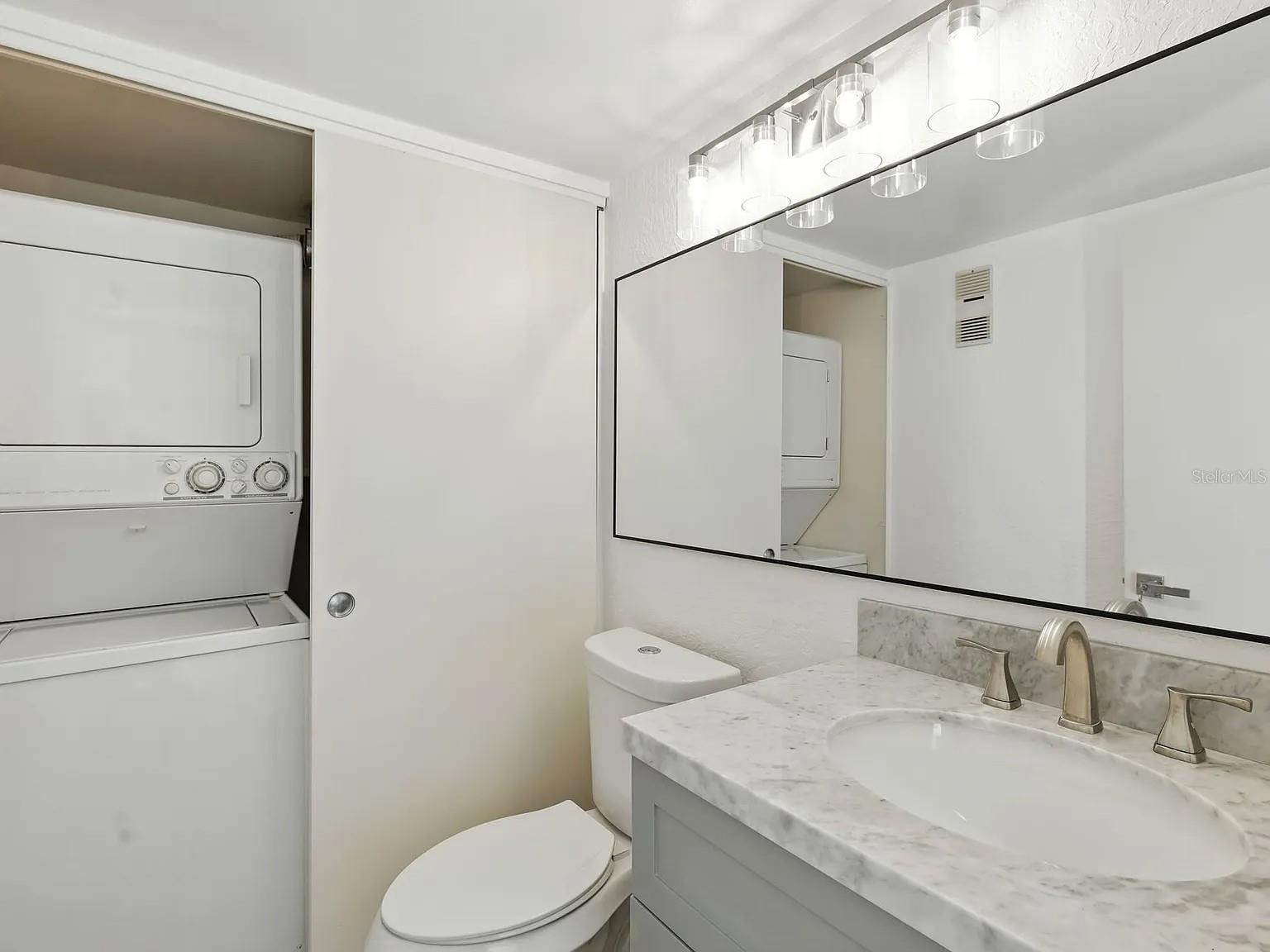 BAY ISLAND GROUP 9 - Residential Lease