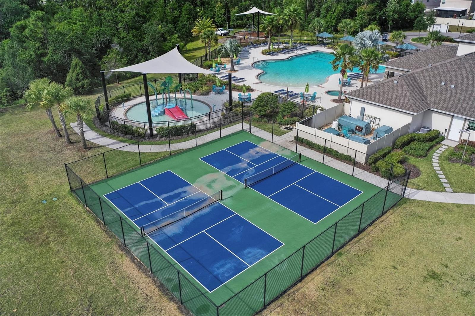 SUNSHINE VILLAGE PH 1A-1/1 - Residential Lease