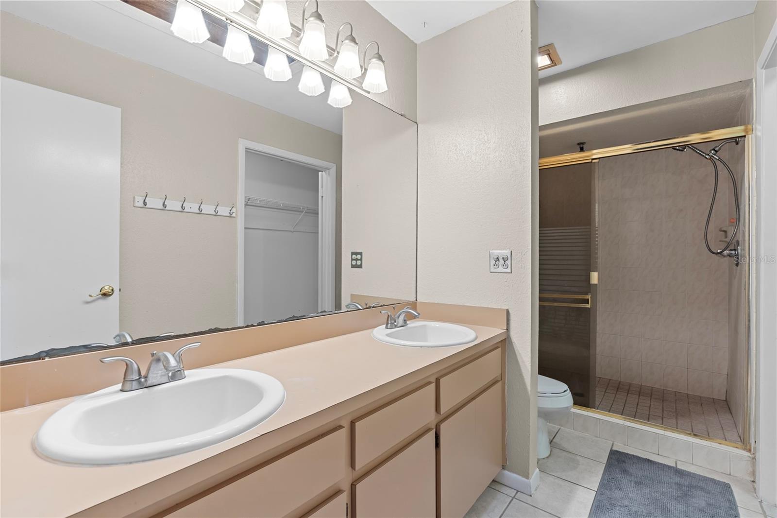 13905 LAZY OAK DRIVE