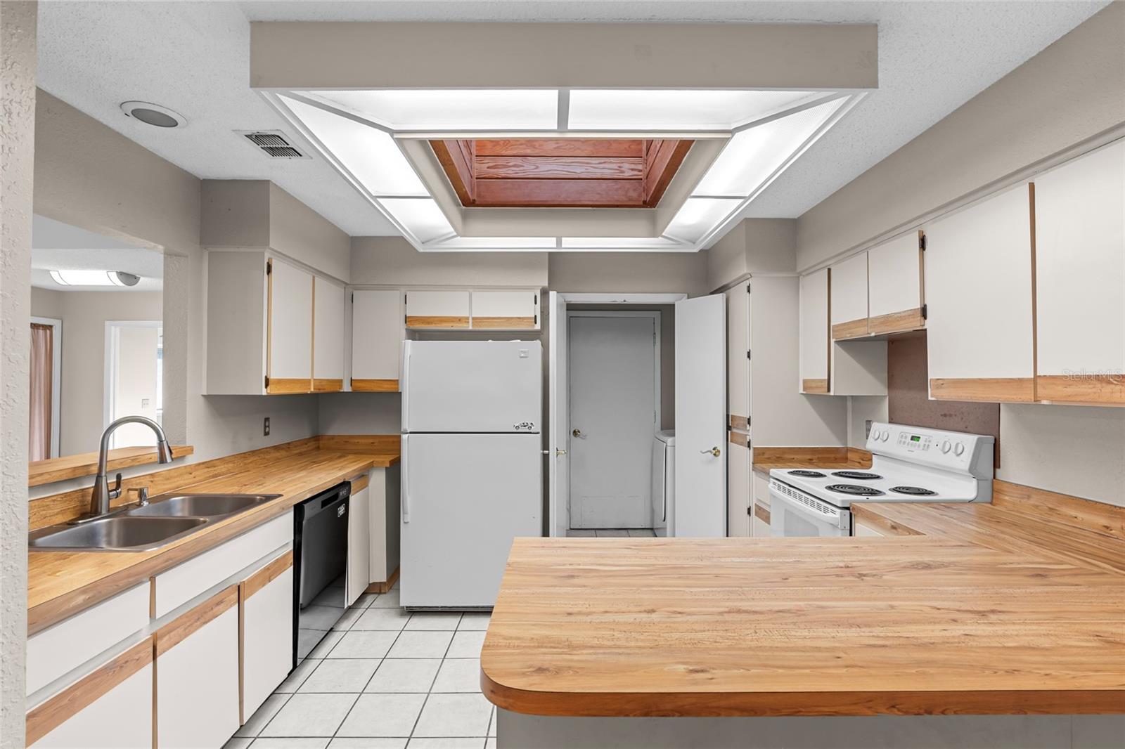 13905 LAZY OAK DRIVE