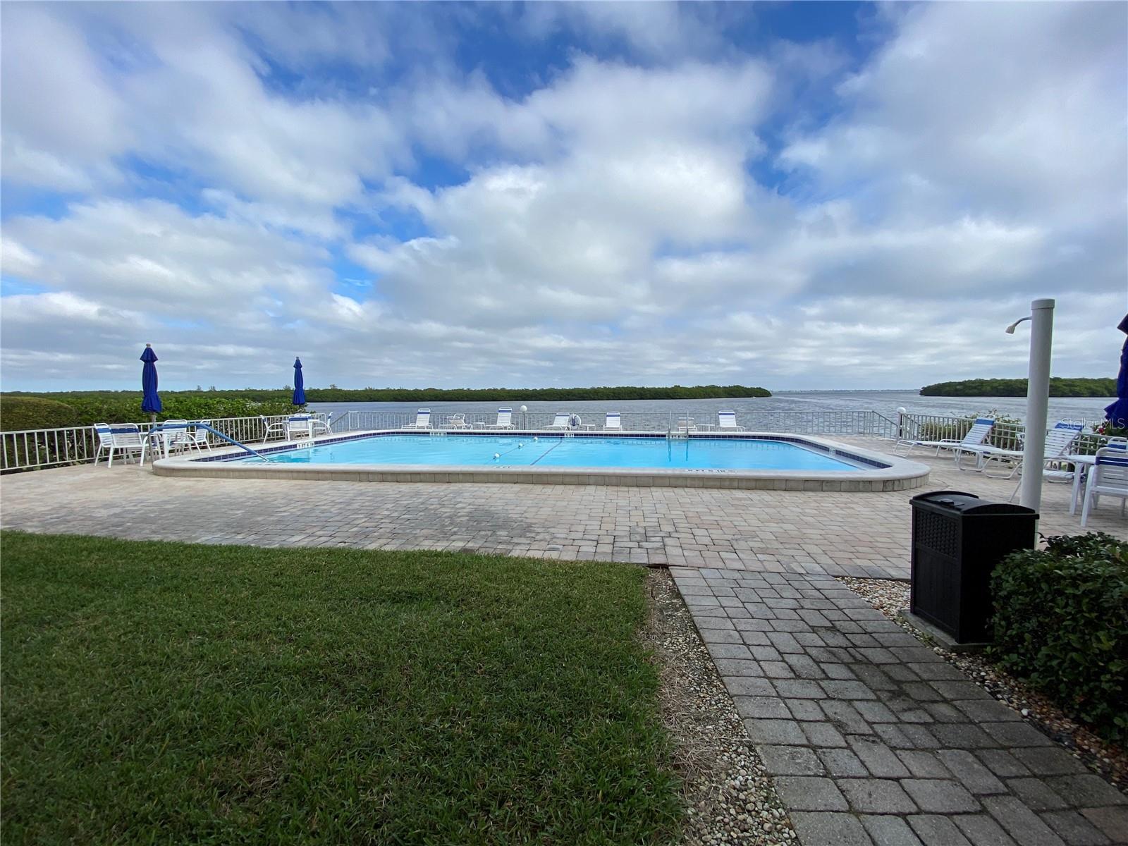 LONGBOAT HARBOUR - Residential