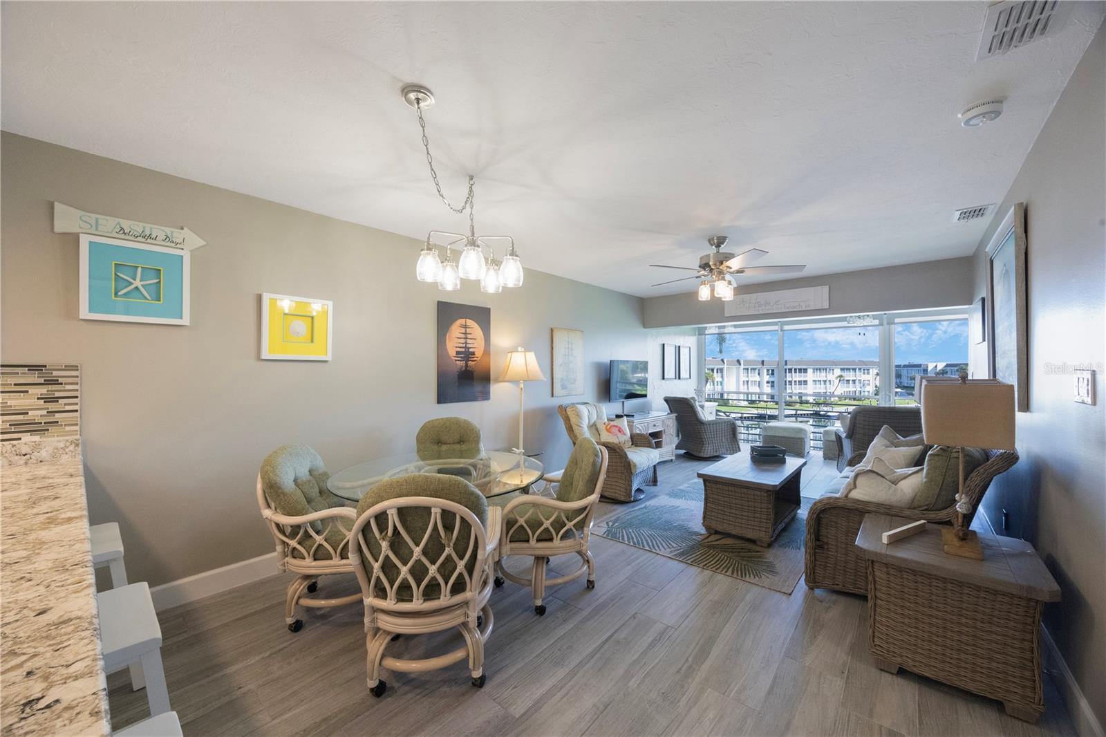 LONGBOAT HARBOUR - Residential