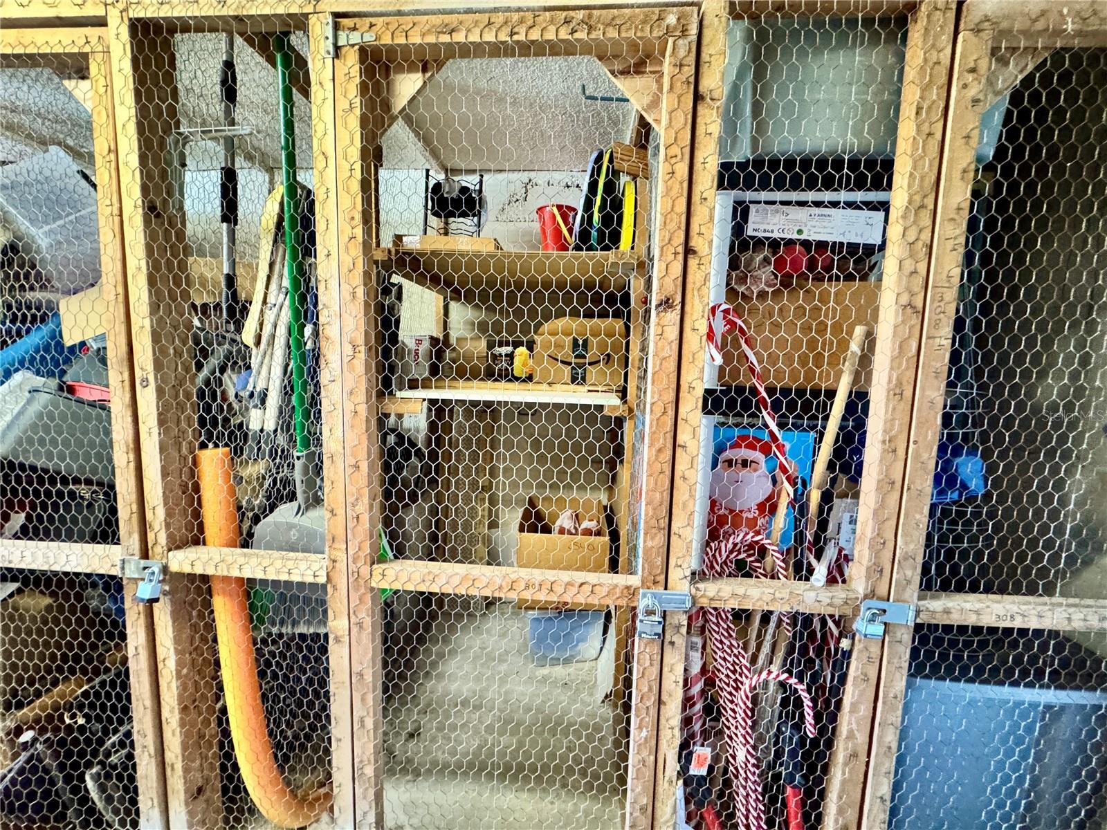 LONGBOAT HARBOUR - Residential