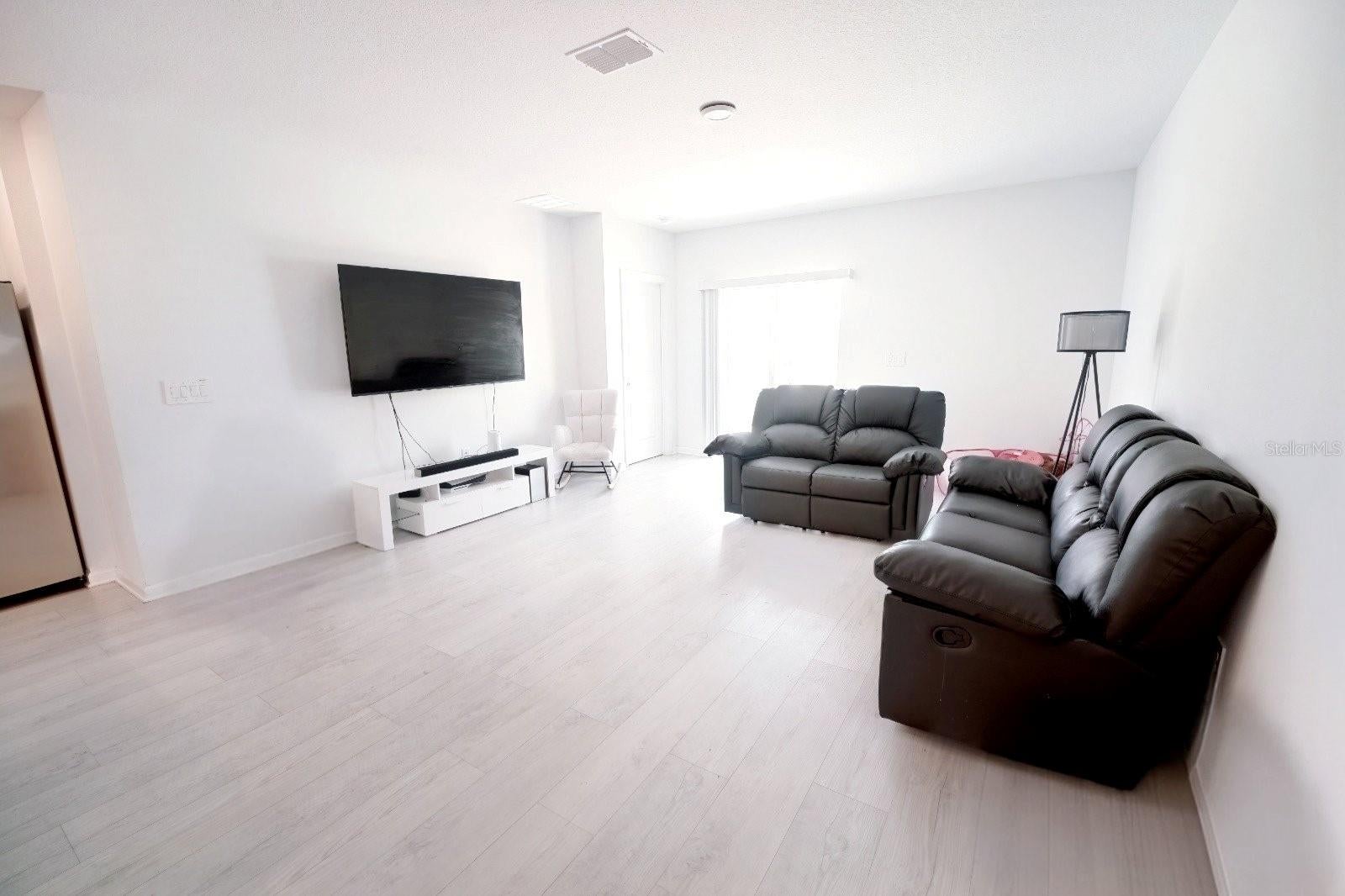 CASCADES PH 1A & 1B - Residential