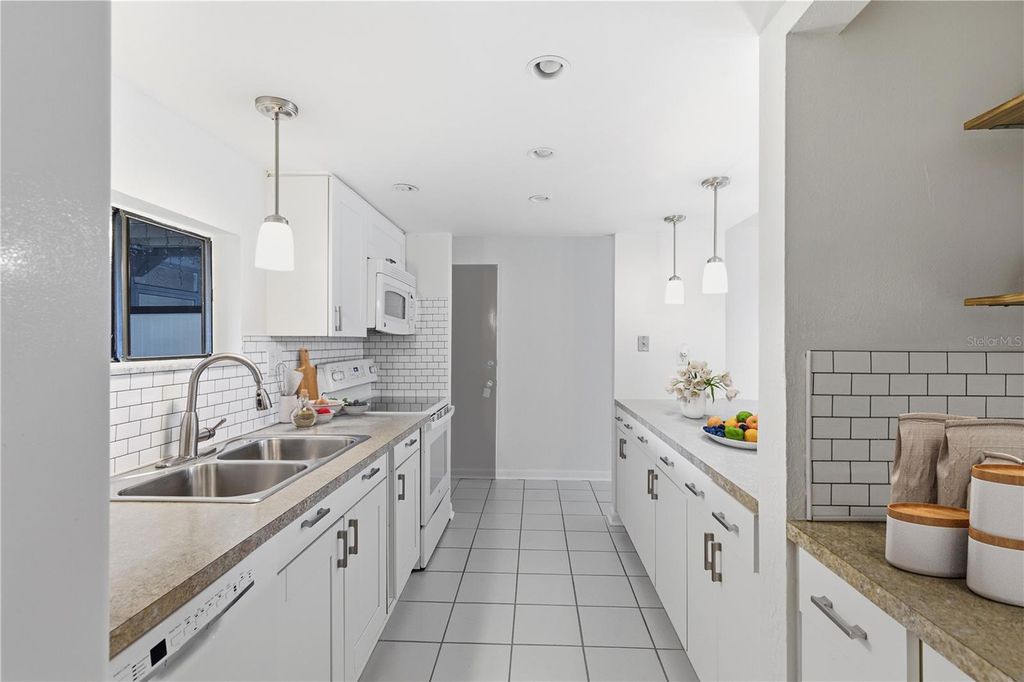 Photo of 8632 Cattail Drive, Temple Terrace, FL 33637 (MLS # TB8440401)