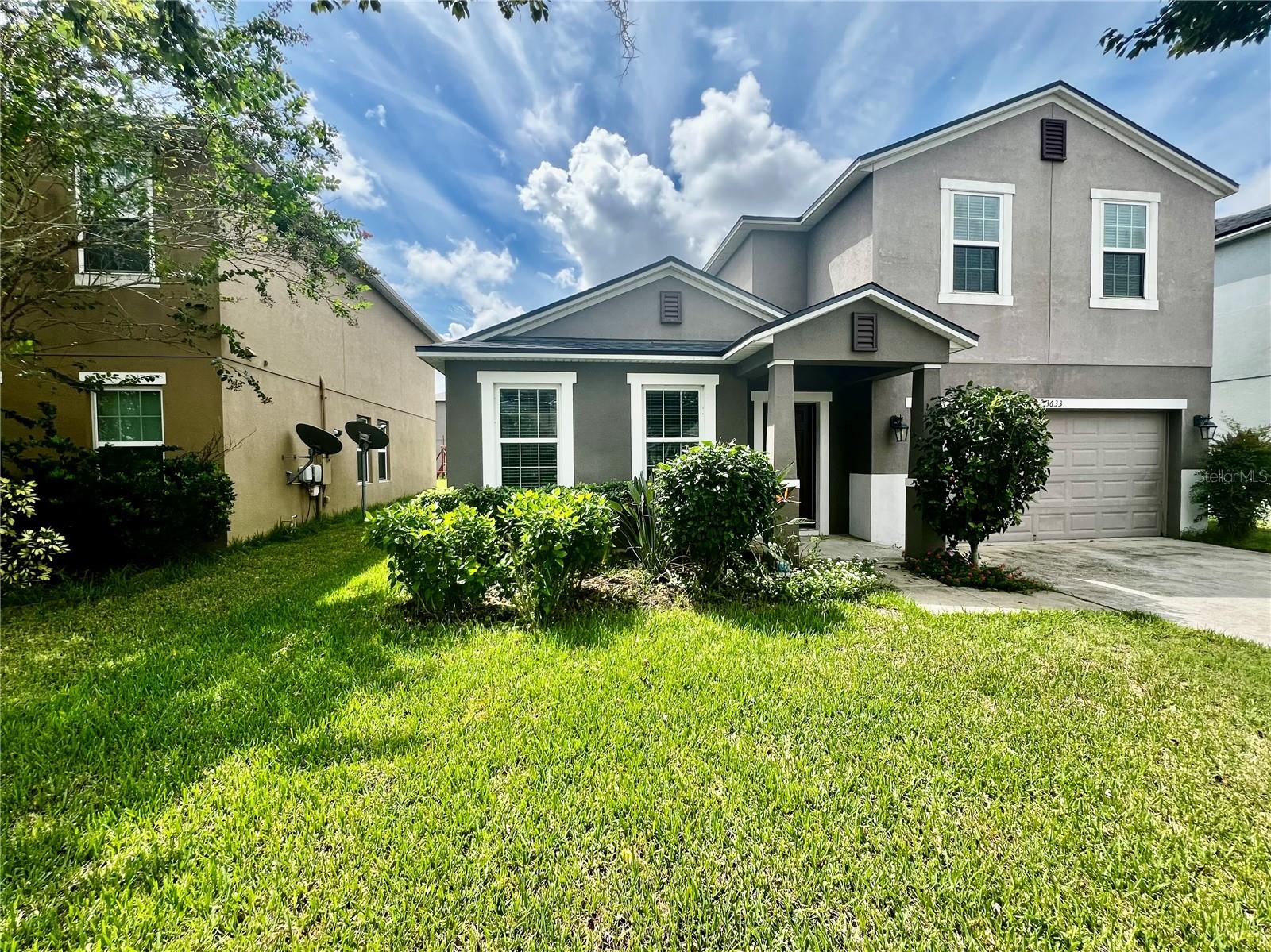 Discover your new home in the highly desirable "Seaplane City" of Tavares. This property offers comfort, style, and convenience, tucked away on a quiet street in a Gated Community, yet close to everything you need.
Step inside to find a bright, open floor plan with plenty of natural light. The home features a spacious kitchen, comfortable living areas, and well-sized bedrooms perfect for family and guests. The primary suite offers privacy and relaxation with an ensuite bathroom and ample closet space.
Enjoy Florida living outdoors with your private patio and backyard — ideal for entertaining, gardening, or simply unwinding.
Located just minutes from Downtown Tavares, Lake Dora, shopping, dining, medical facilities, and major highways, this home combines small-town charm with easy access to Orlando and surrounding areas.
Buyer to verify all measurements, HOA rules, and community regulations independently.