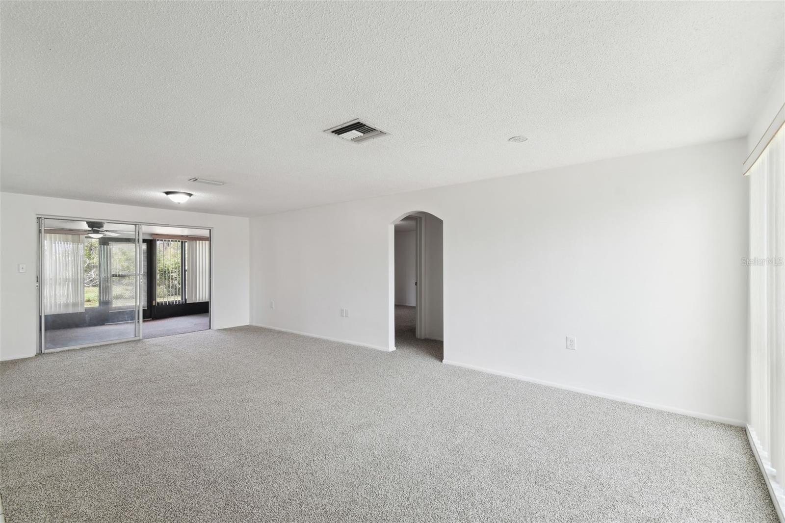 1629 DARTMOUTH DRIVE