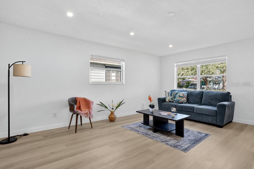 FLORAL VILLA ESTATES REP - Residential