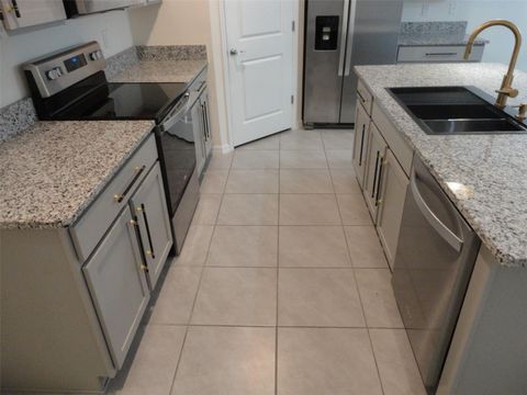 Tiny photo for 216 Hickory Course, Ocala, FL 34472 (MLS # GC540468)