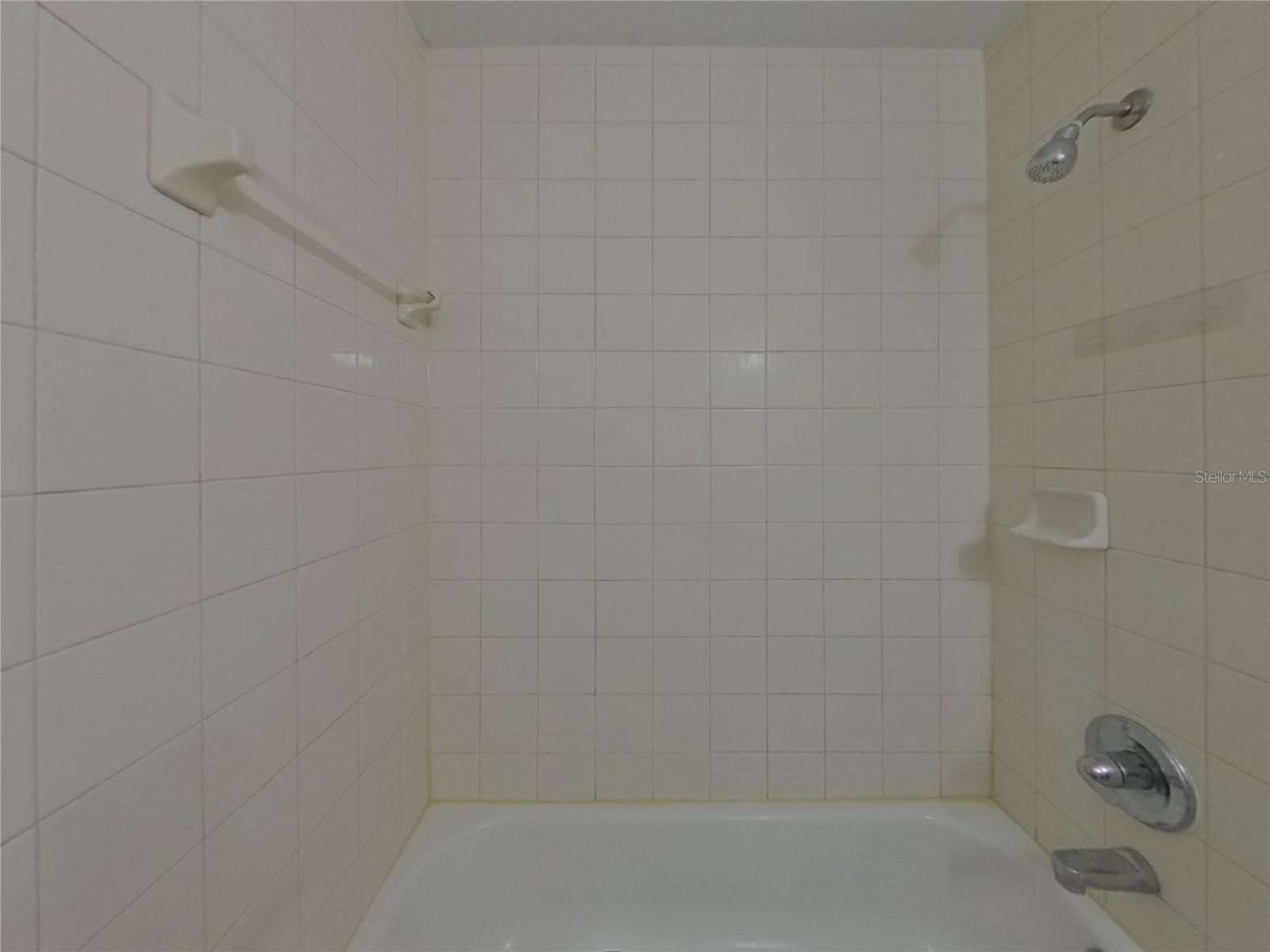 CITRUS POINTE UNIT 1 - Residential Lease