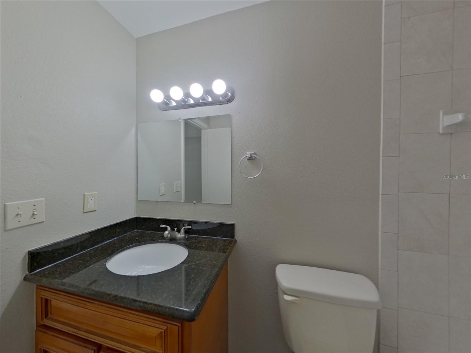 CITRUS POINTE UNIT 1 - Residential Lease