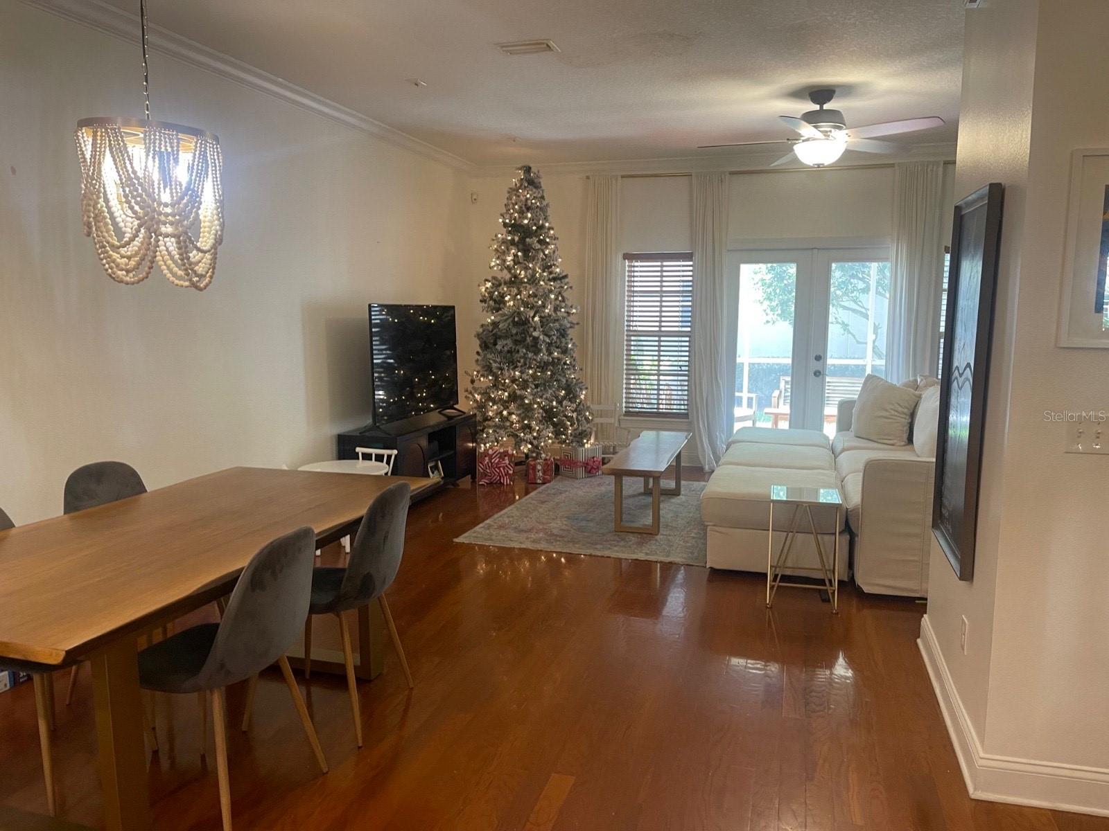 VILLAS OF CARILLON - Residential Lease