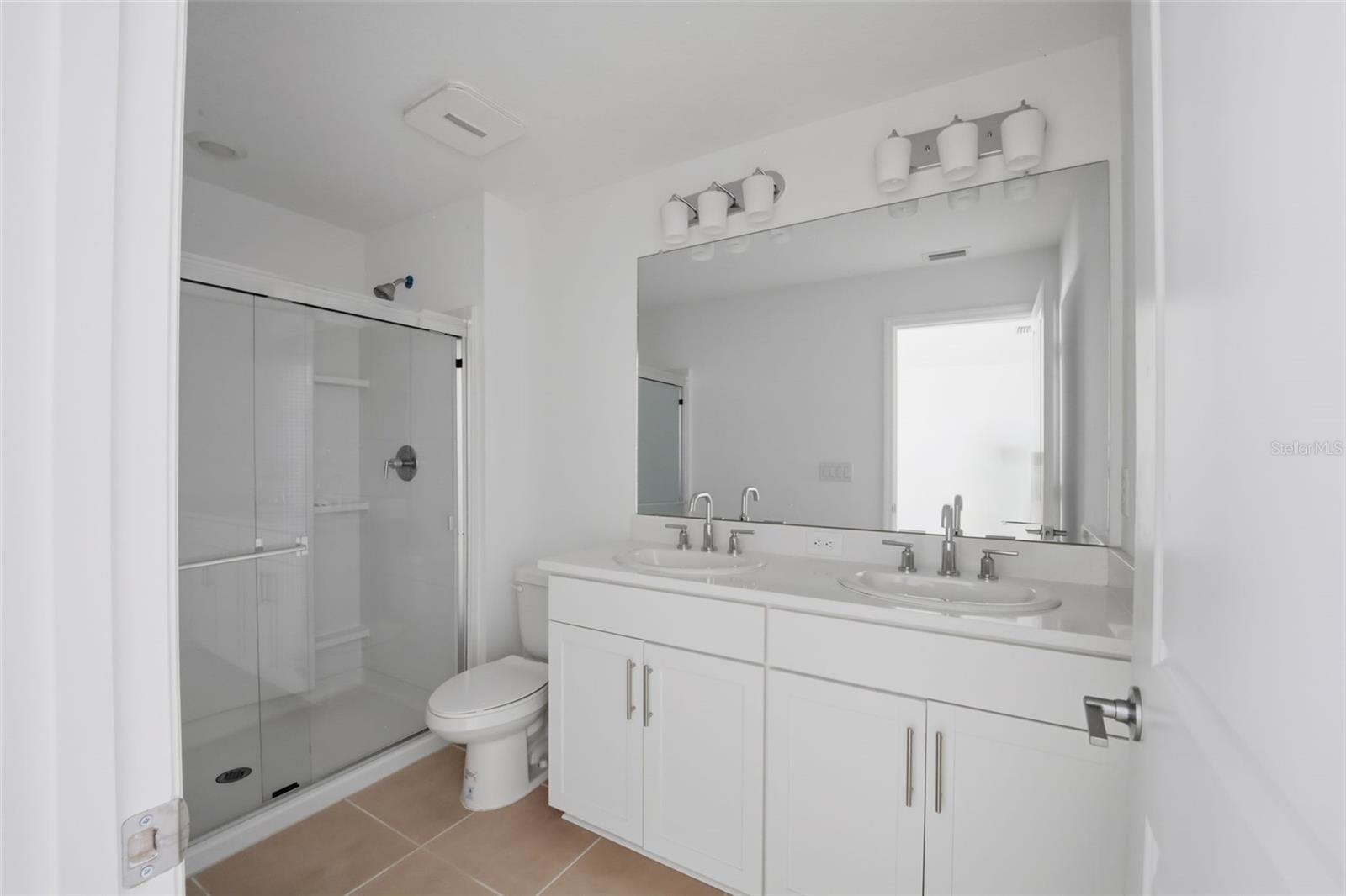 RIVER LNDG PH 2E-2F-3E - Residential