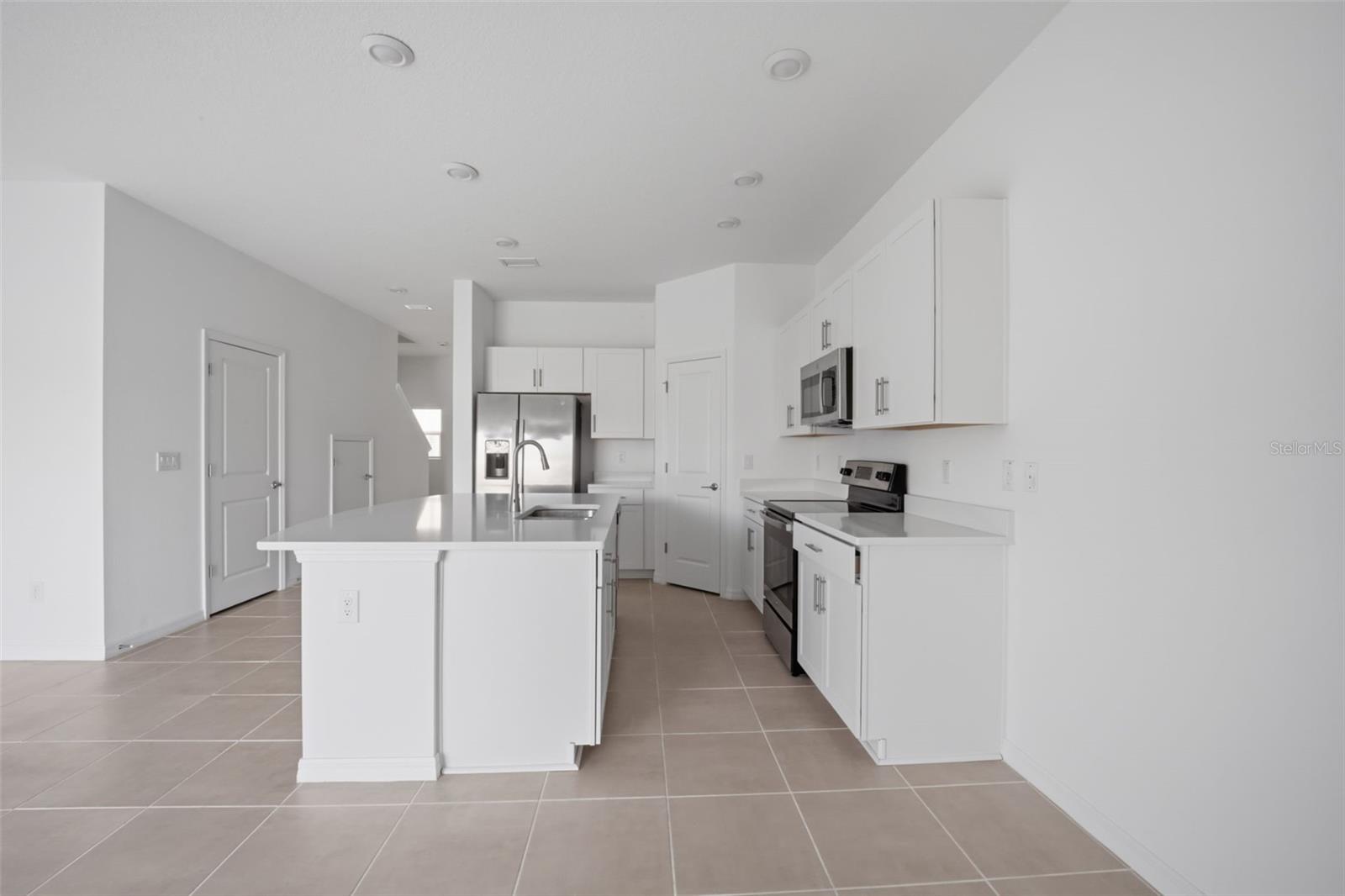 RIVER LNDG PH 2E-2F-3E - Residential