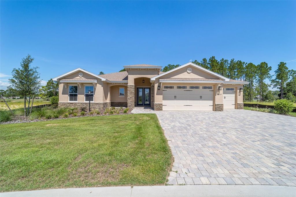 Photo of 10537 SW 96th Lane Road, Ocala, FL 34481 (MLS # OM716953)