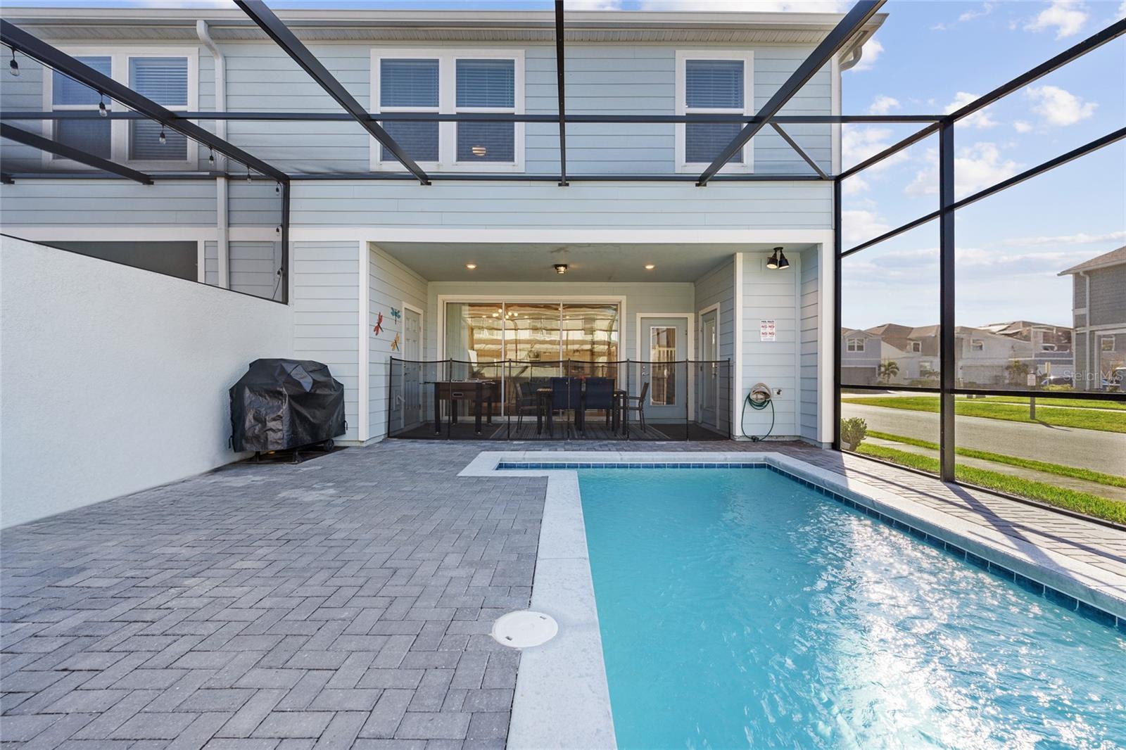 WINDSOR ISLAND RESIDENCE PH 2B - Residential