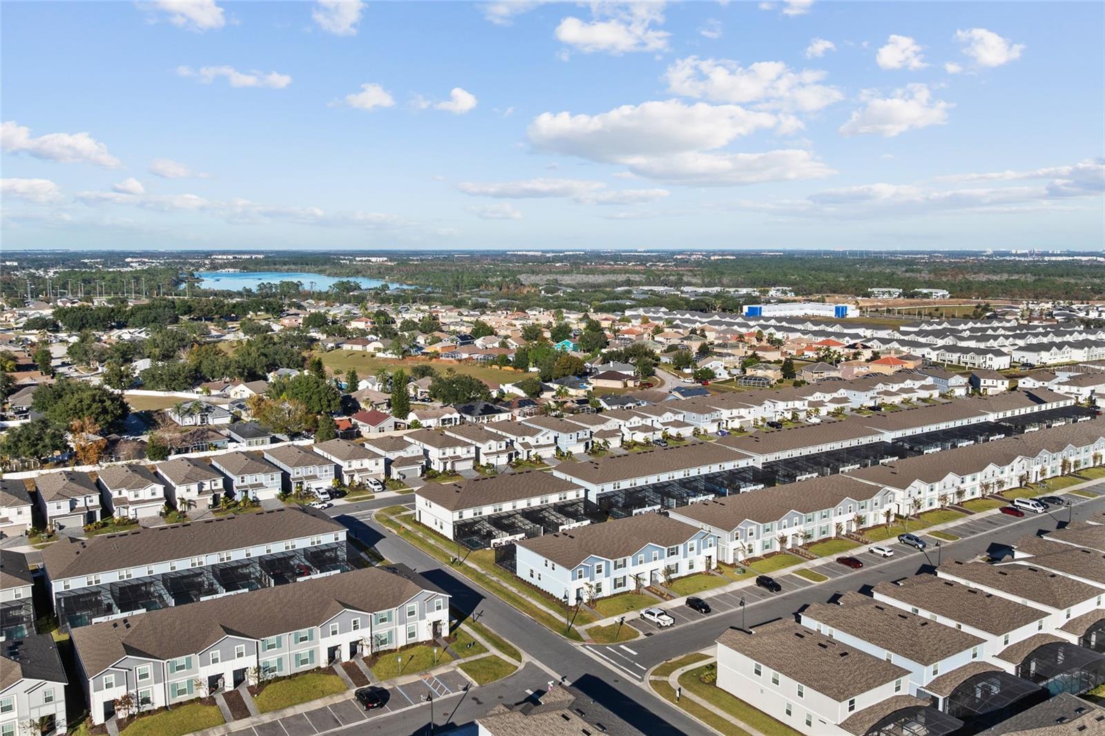 WINDSOR ISLAND RESIDENCE PH 2B - Residential