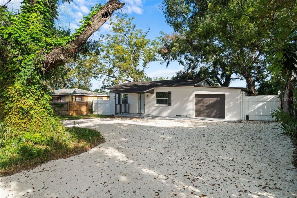 Photo of 704 E Wilma Street, Tampa, FL 33612 (MLS # TB8431235)
