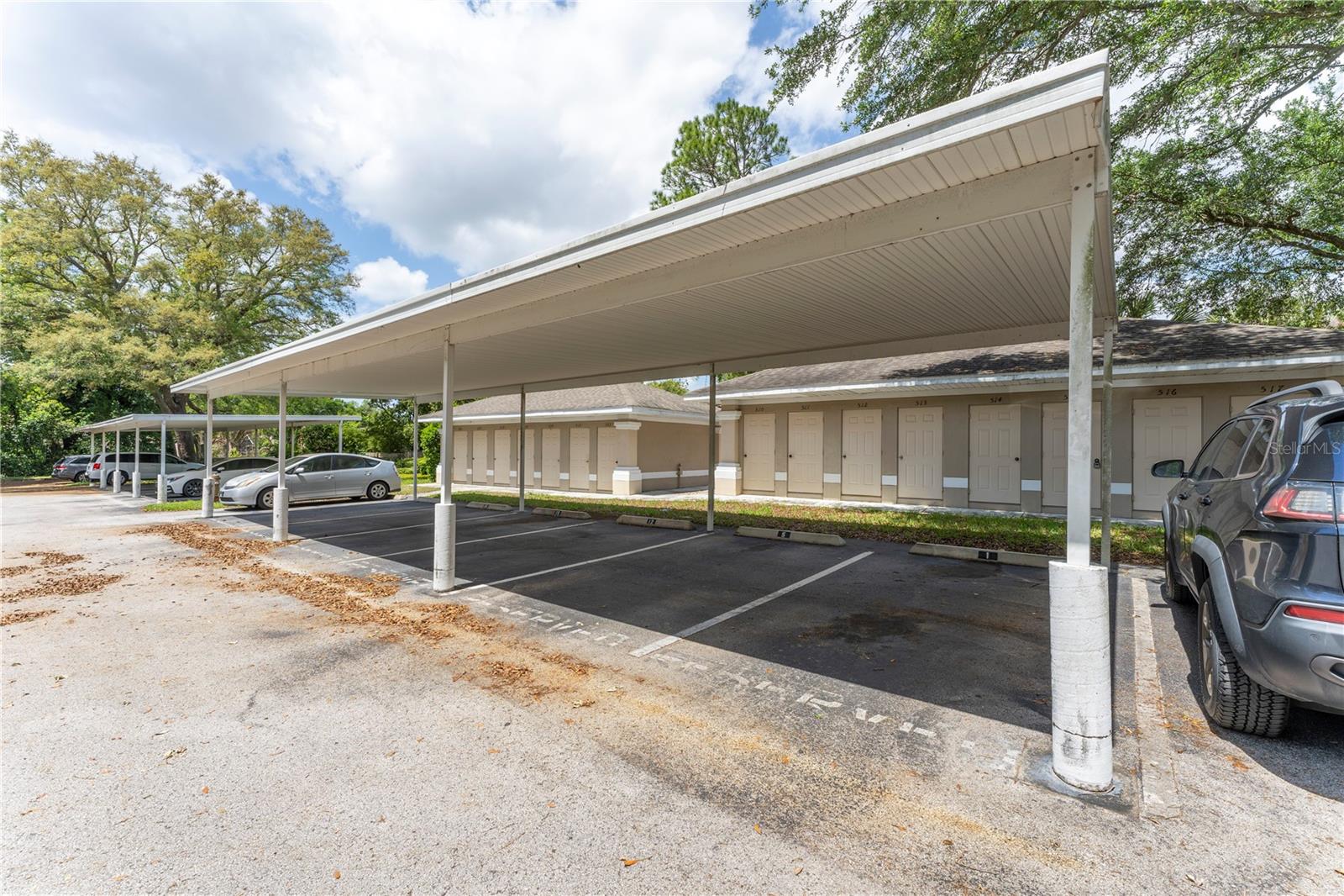 GOLF RIDGE CONDO - Residential