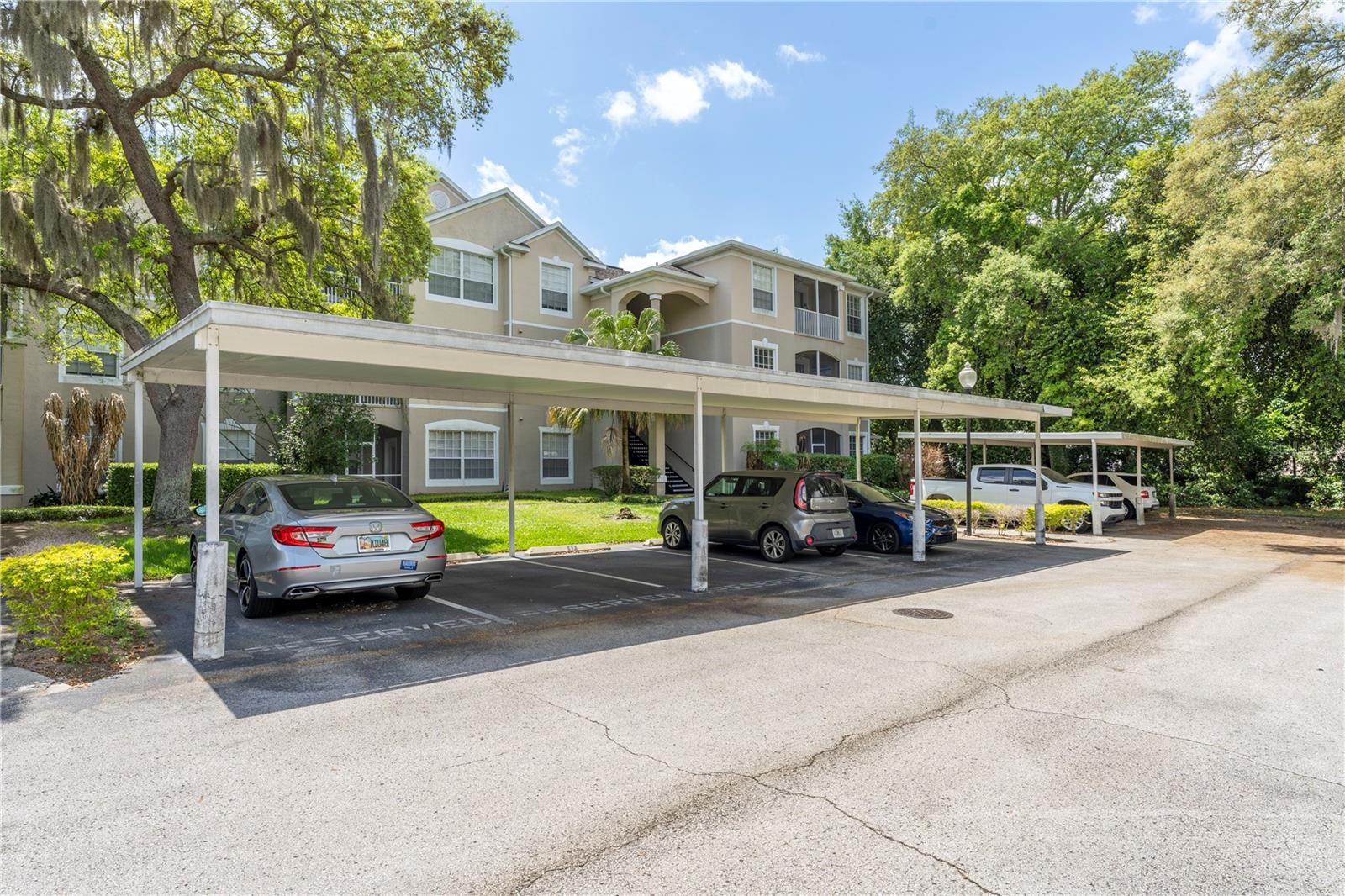 GOLF RIDGE CONDO - Residential