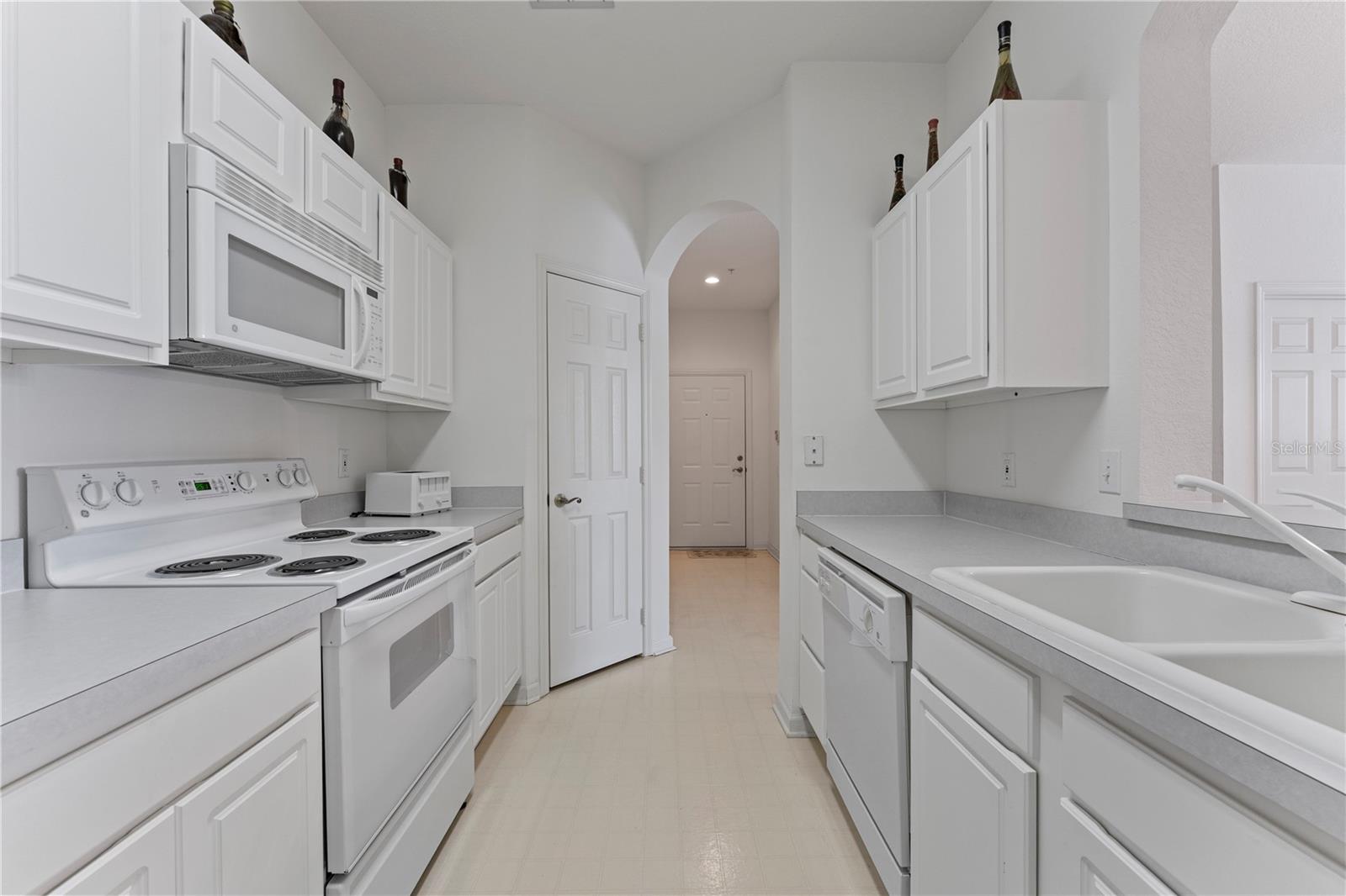 GOLF RIDGE CONDO - Residential