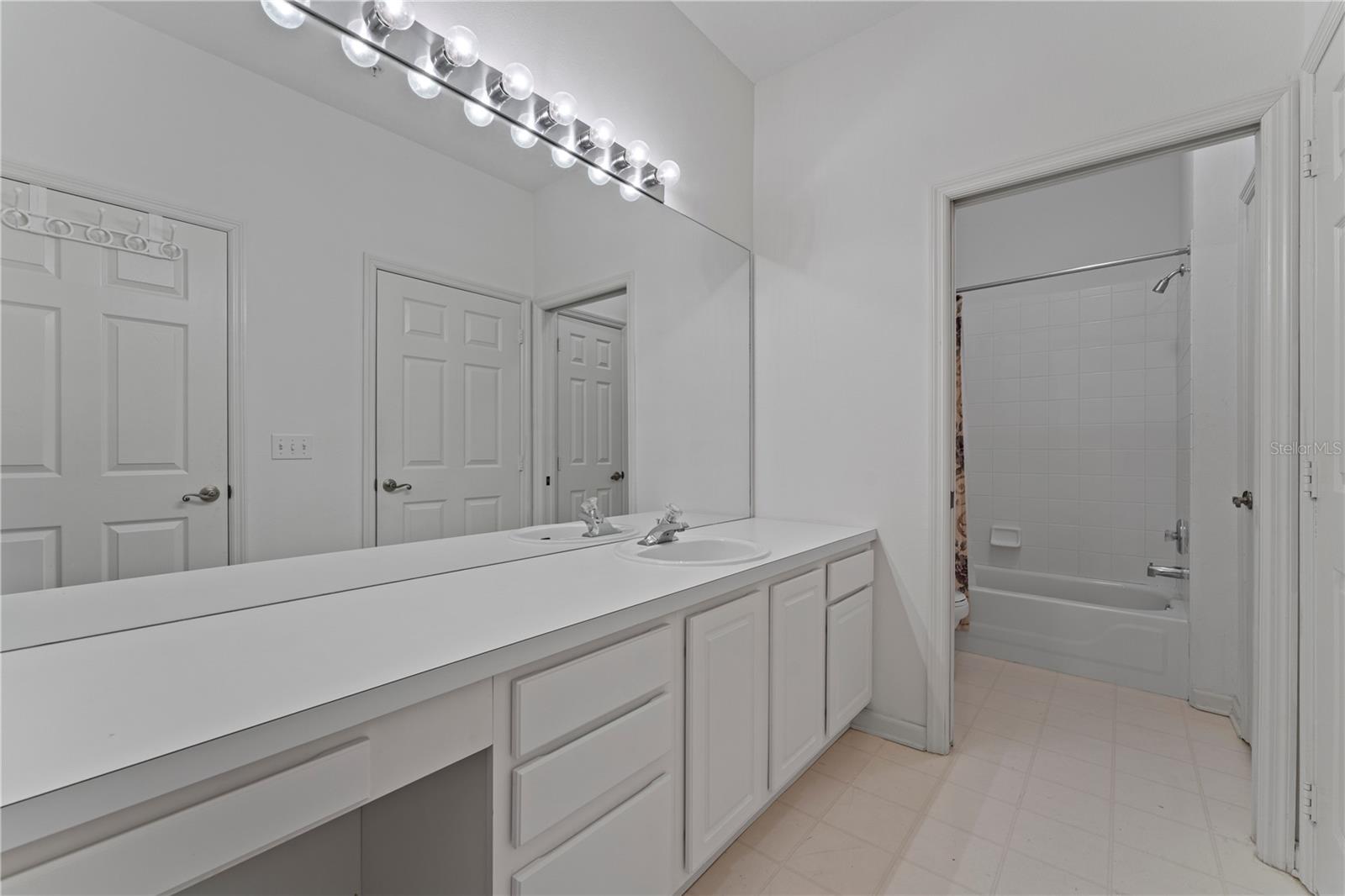 GOLF RIDGE CONDO - Residential