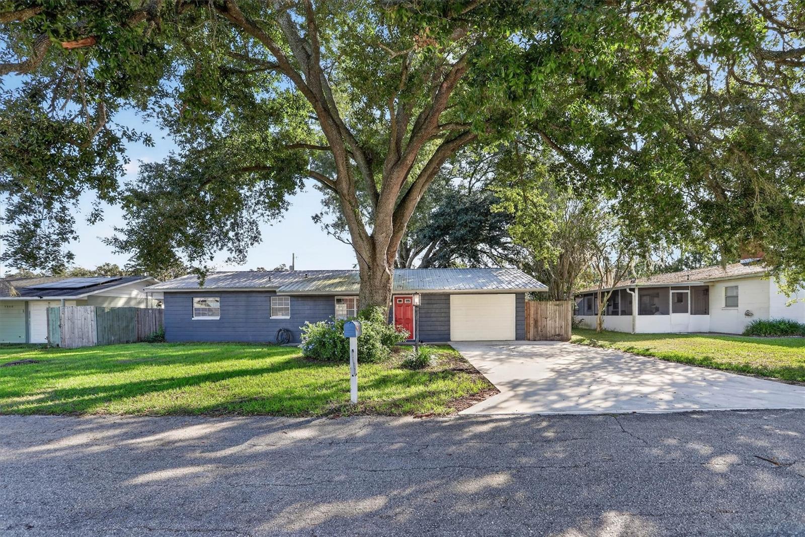 5848 CYPRESS STREET