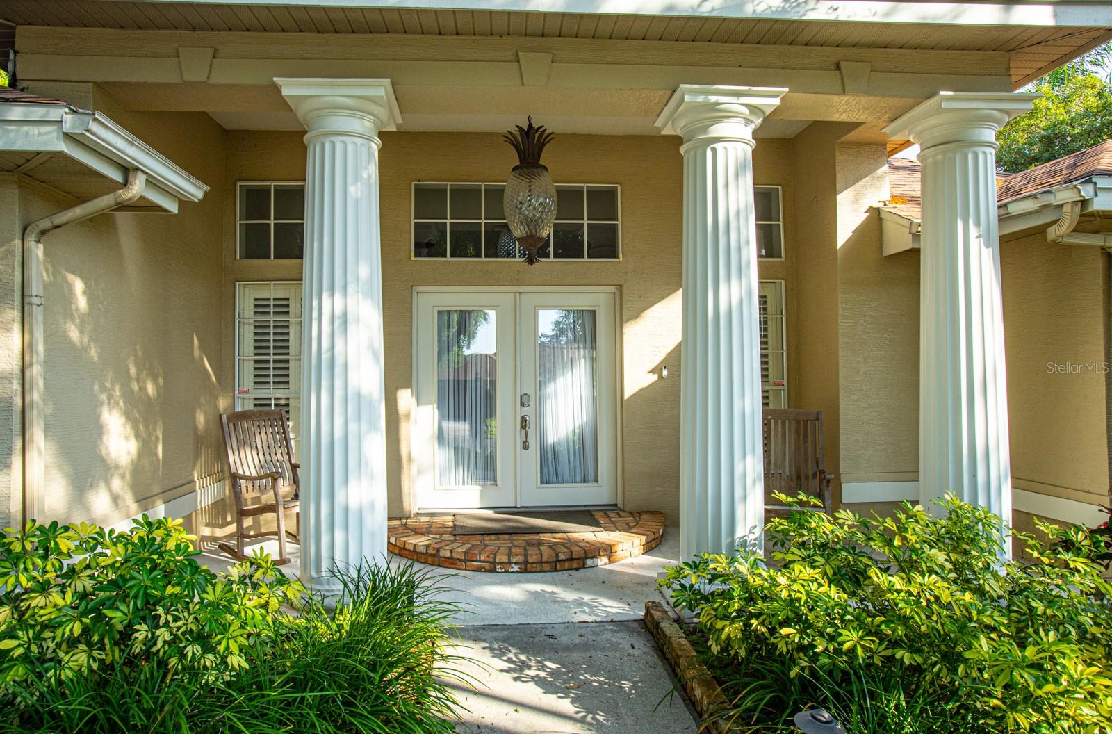 2897 COUNTRY WOODS LANE