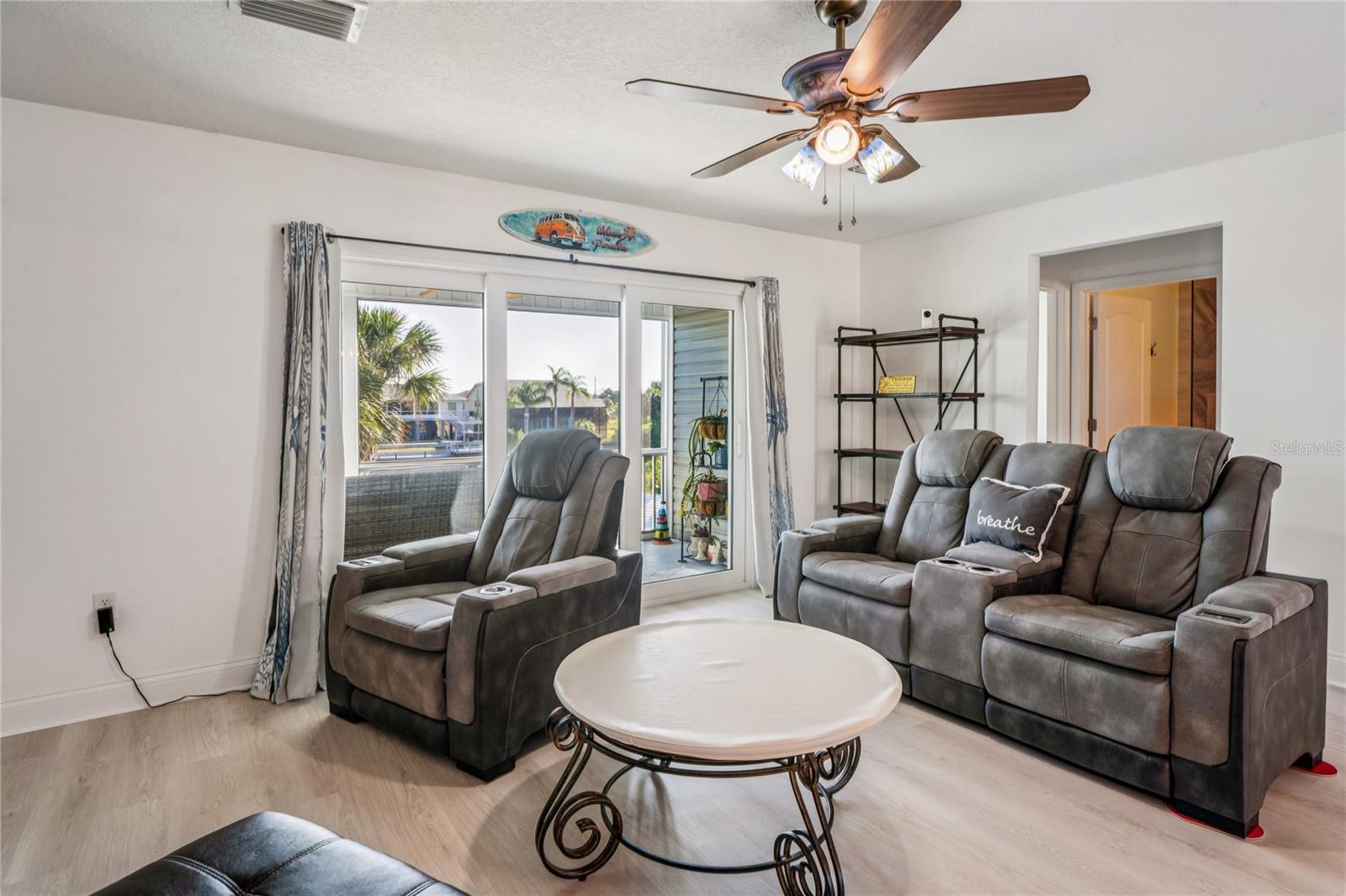 HERNANDO BEACH - Residential